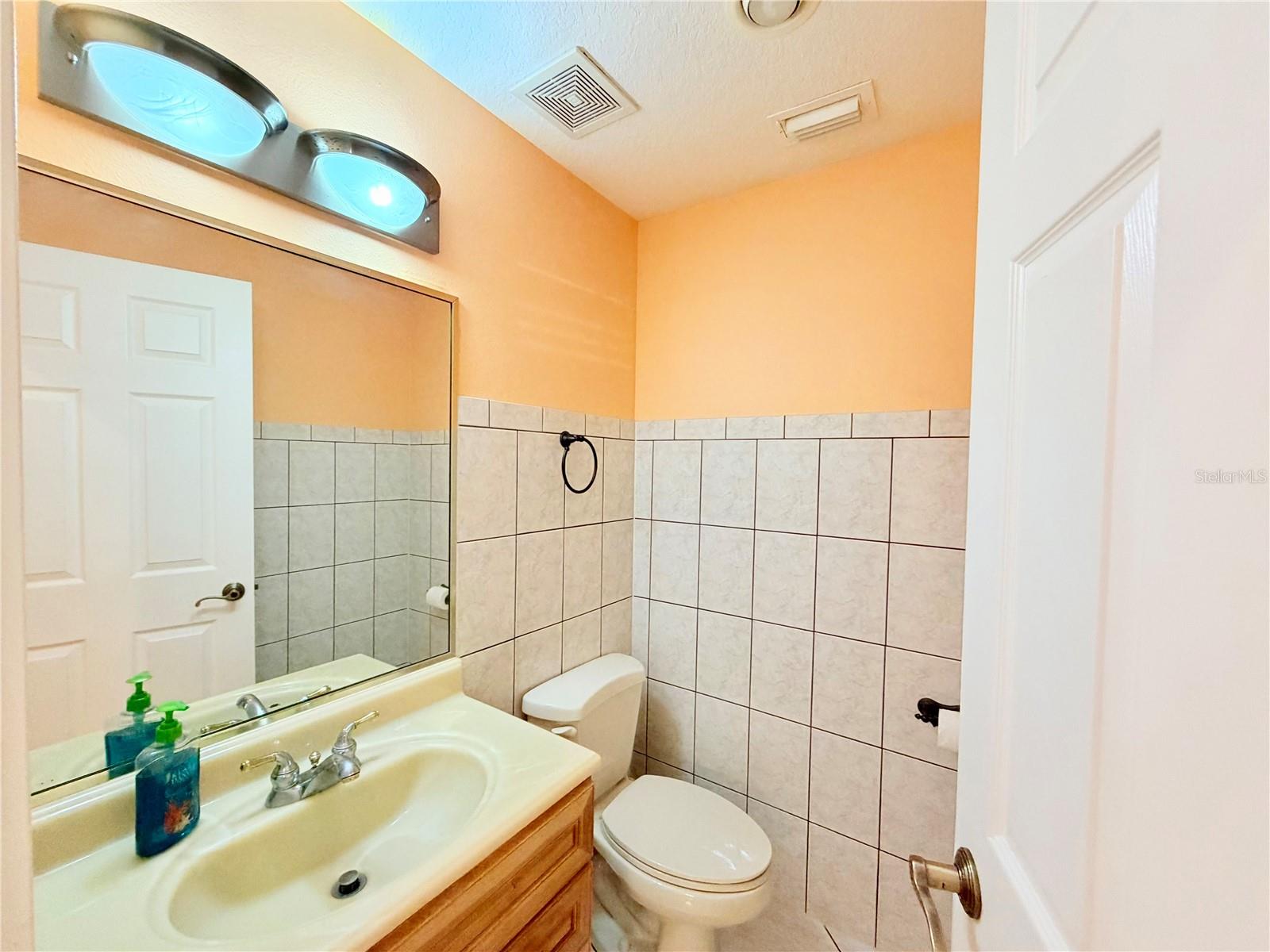 1150 OAKWOOD DR, DUNEDIN, FL, 34698