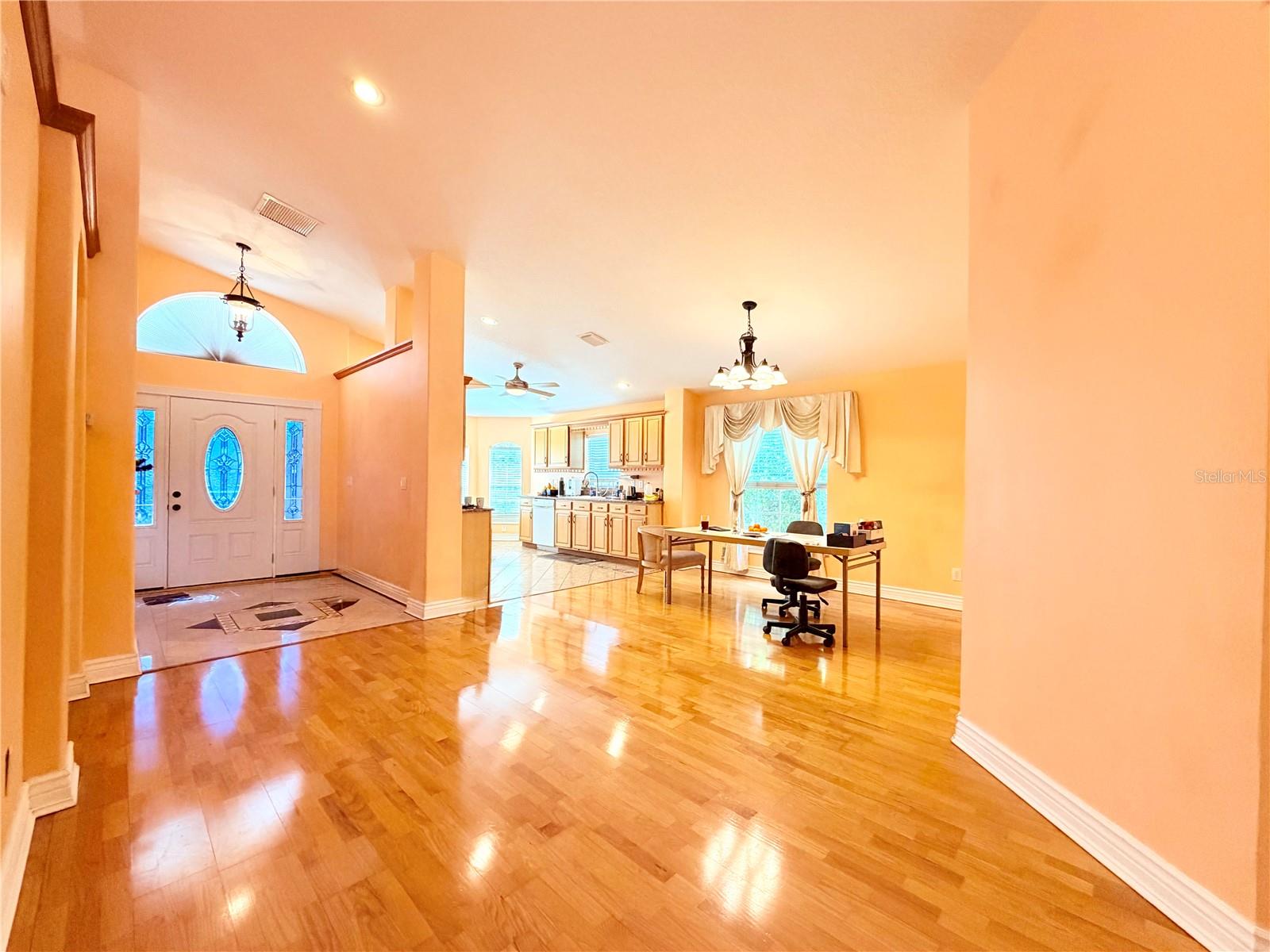 1150 OAKWOOD DR, DUNEDIN, FL, 34698