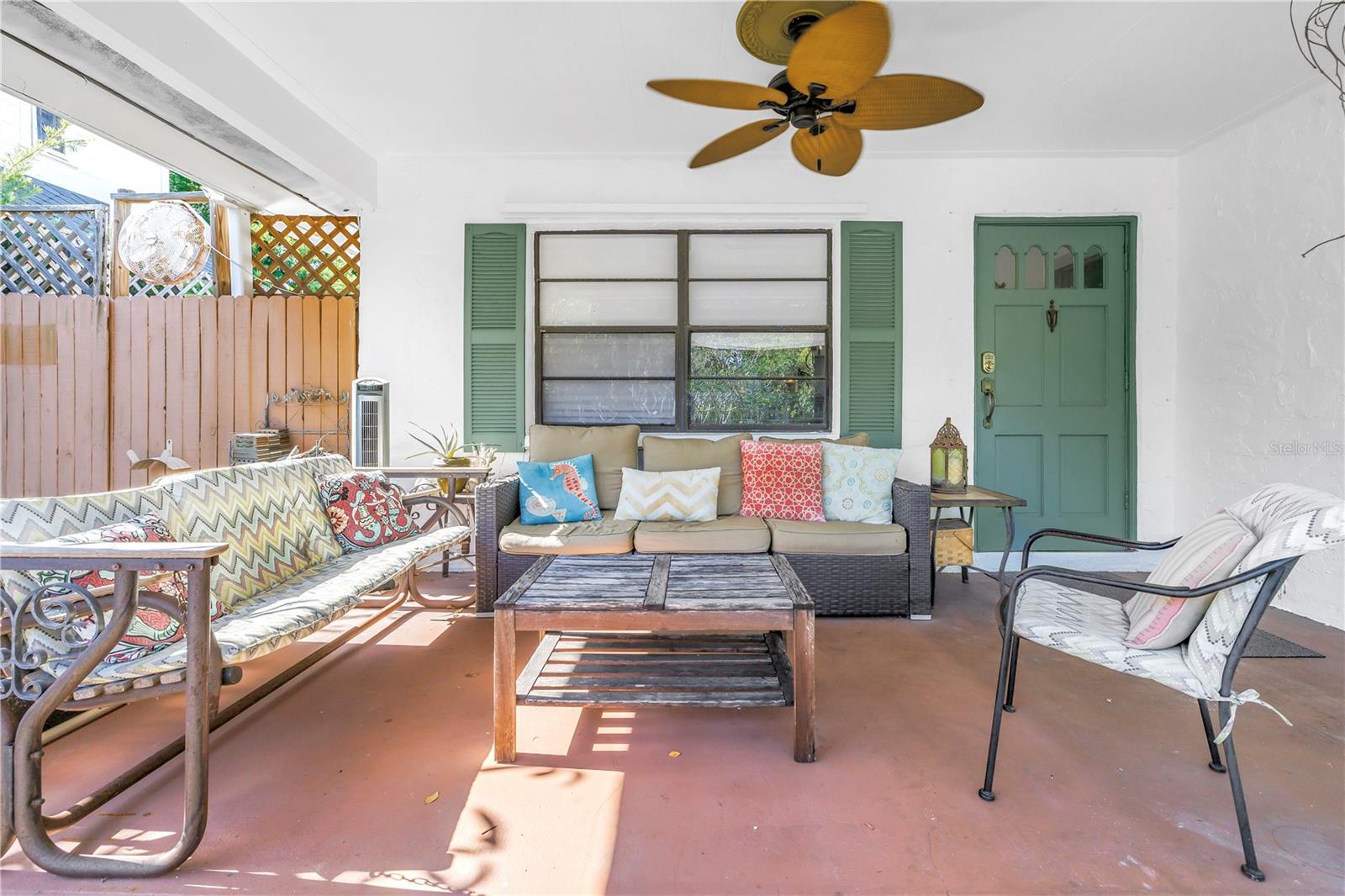 216 16TH AVE SE, ST PETERSBURG, FL, 33701