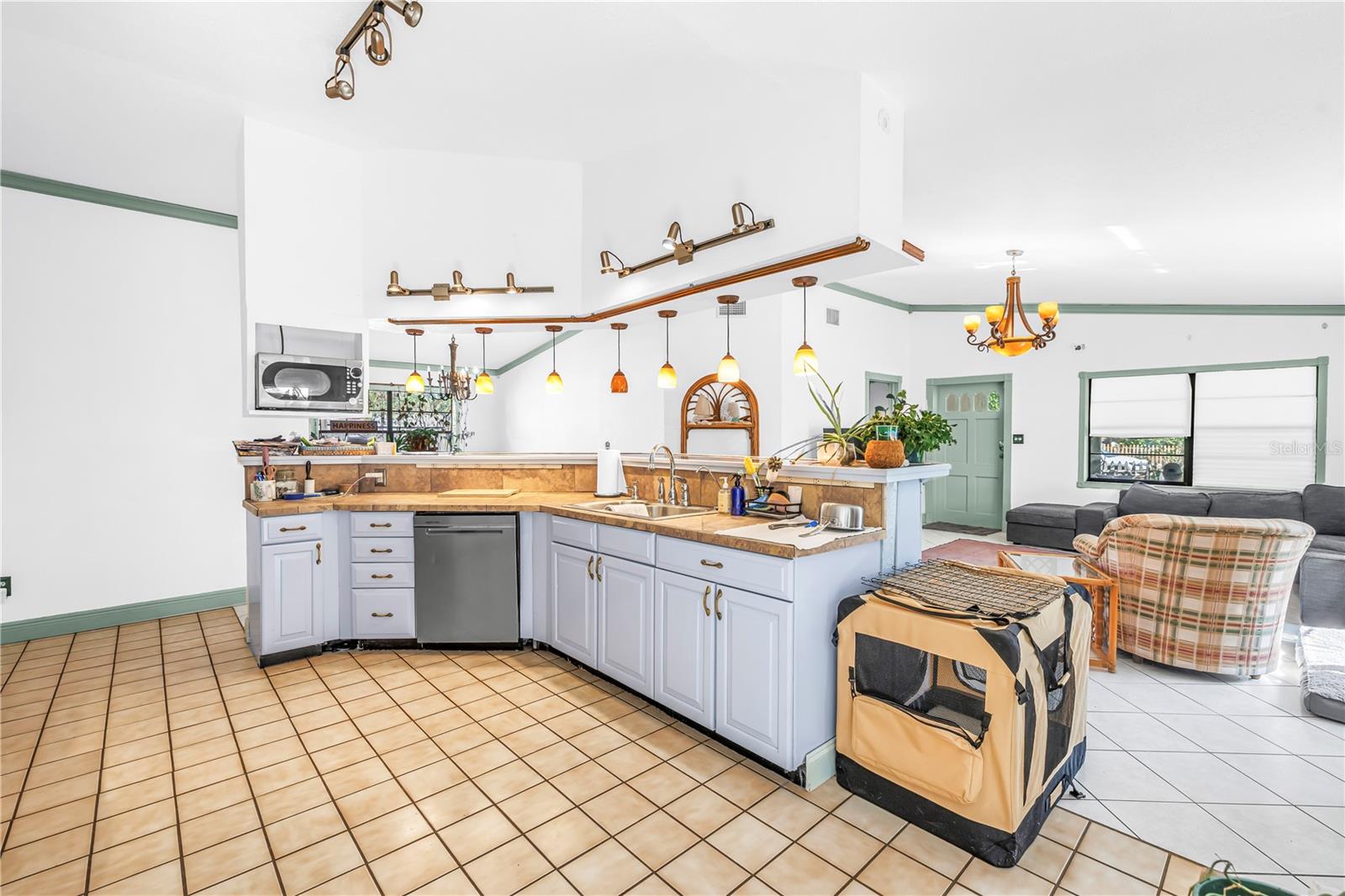 216 16TH AVE SE, ST PETERSBURG, FL, 33701