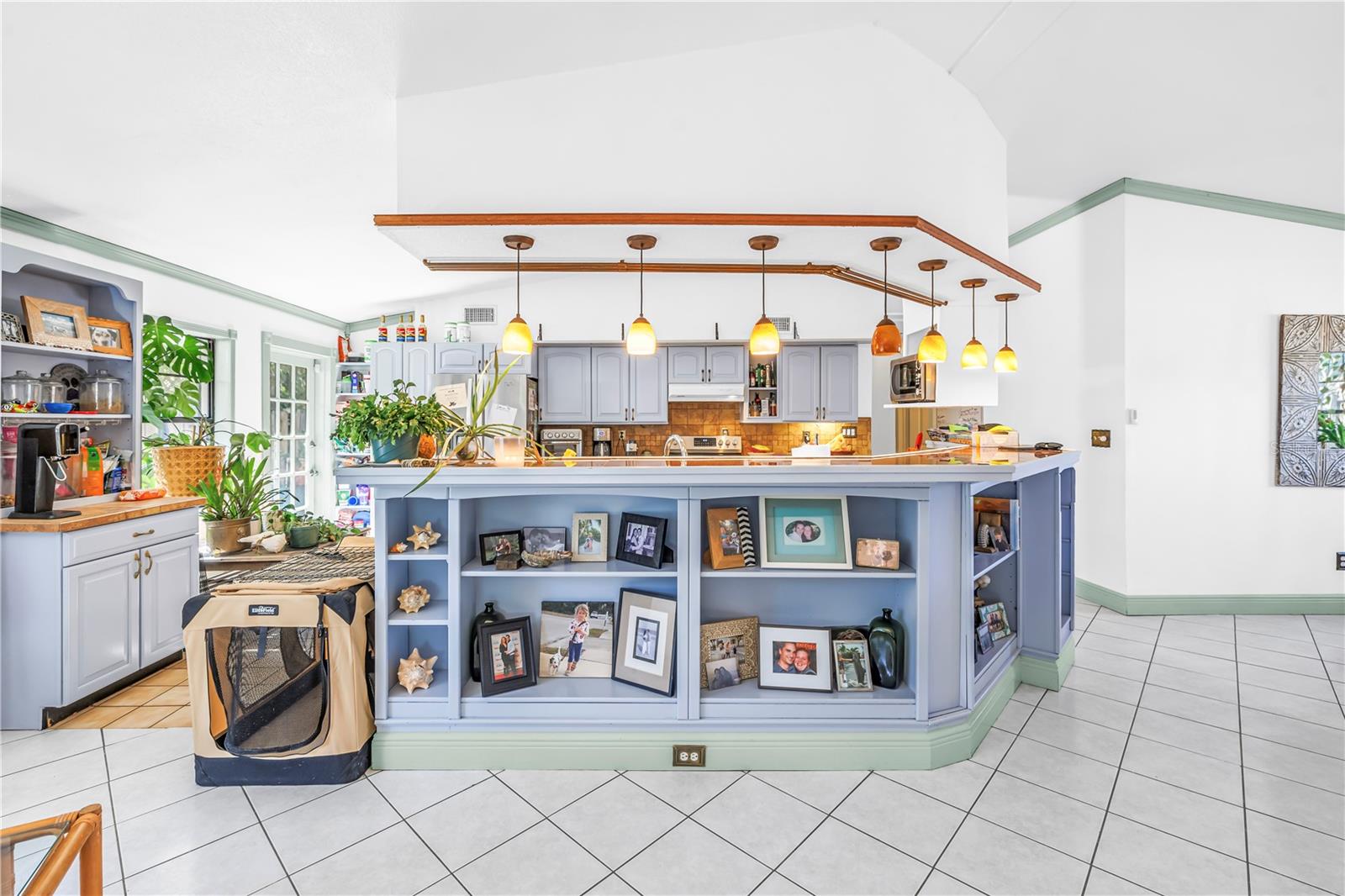 216 16TH AVE SE, ST PETERSBURG, FL, 33701