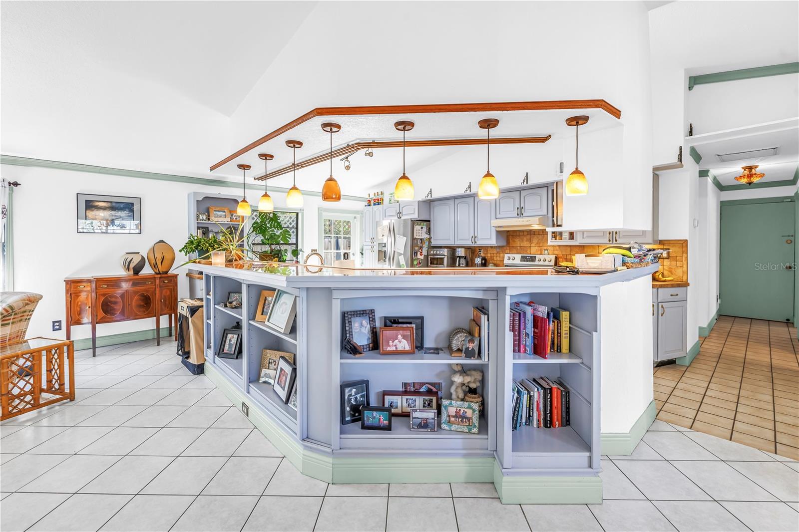 216 16TH AVE SE, ST PETERSBURG, FL, 33701