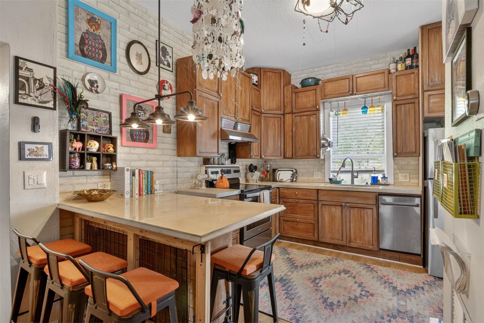 502 NW 6TH AVE, GAINESVILLE, FL, 32601