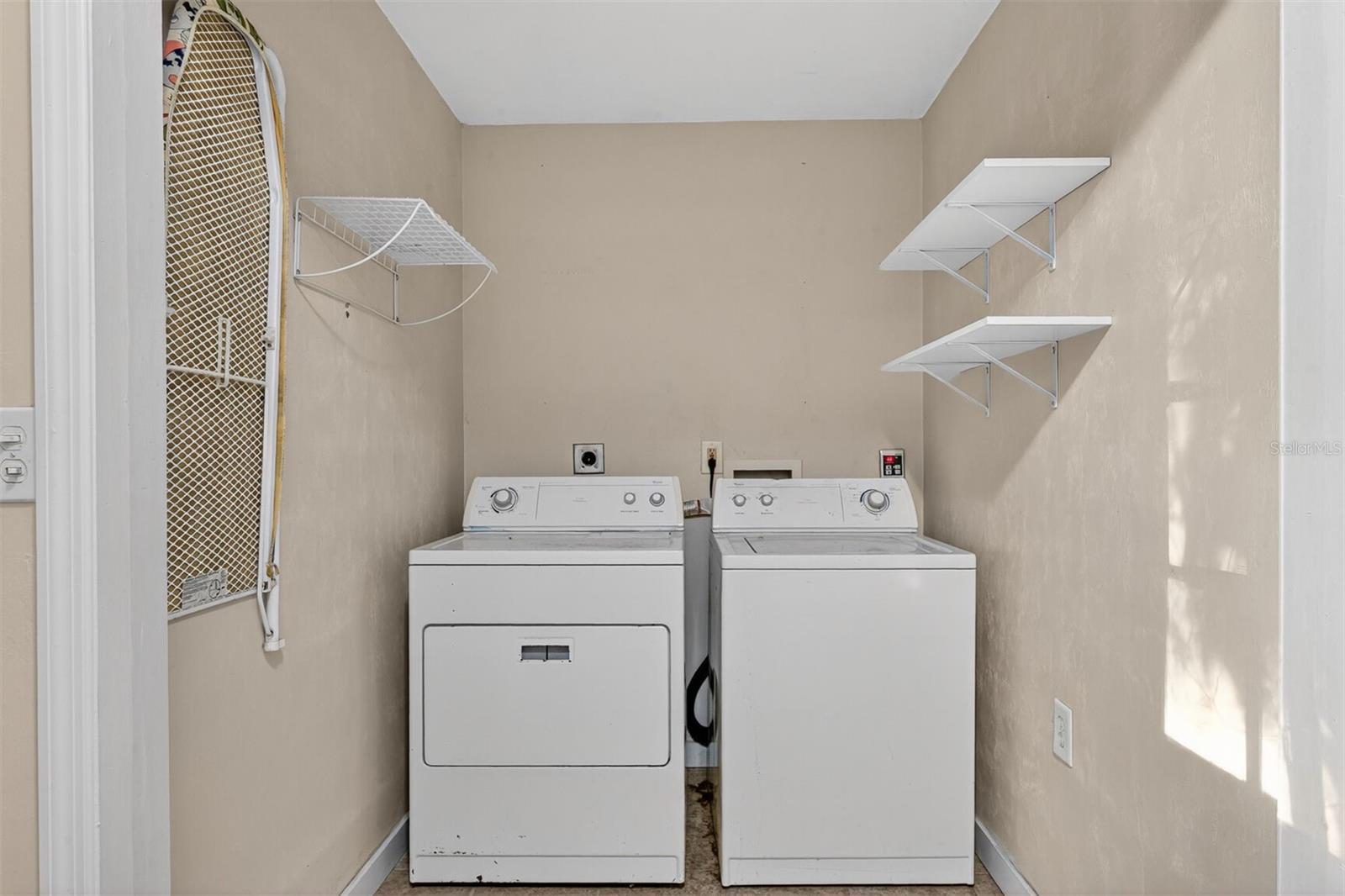 914 NE 6TH AVE, GAINESVILLE, FL, 32601