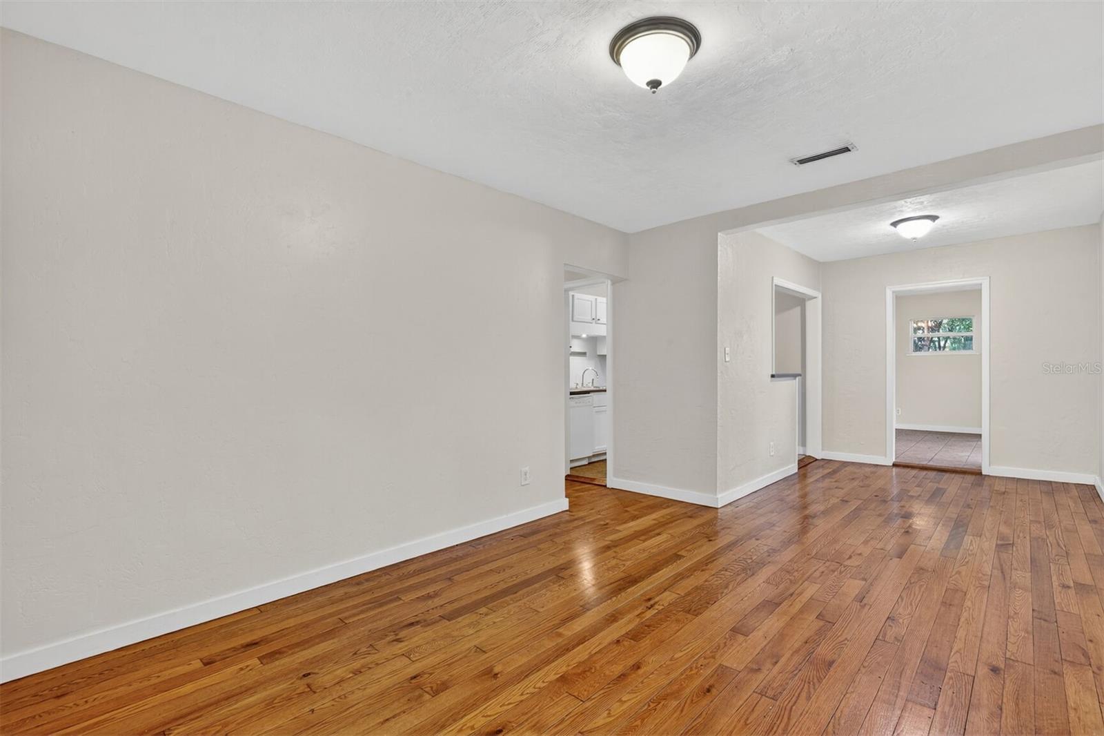 914 NE 6TH AVE, GAINESVILLE, FL, 32601