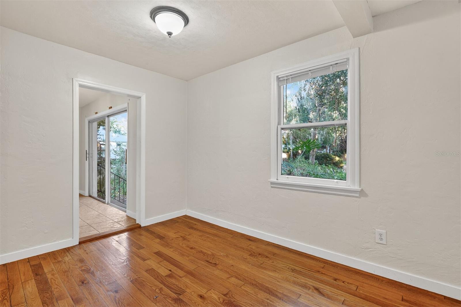 914 NE 6TH AVE, GAINESVILLE, FL, 32601