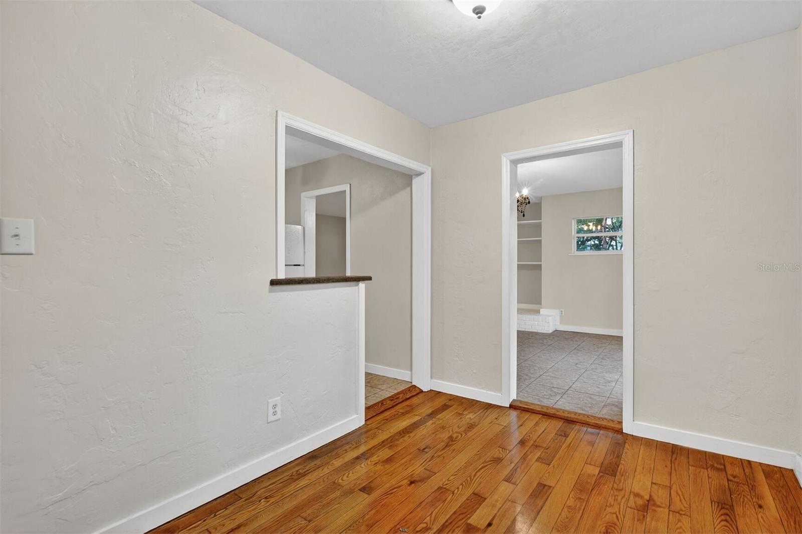 914 NE 6TH AVE, GAINESVILLE, FL, 32601