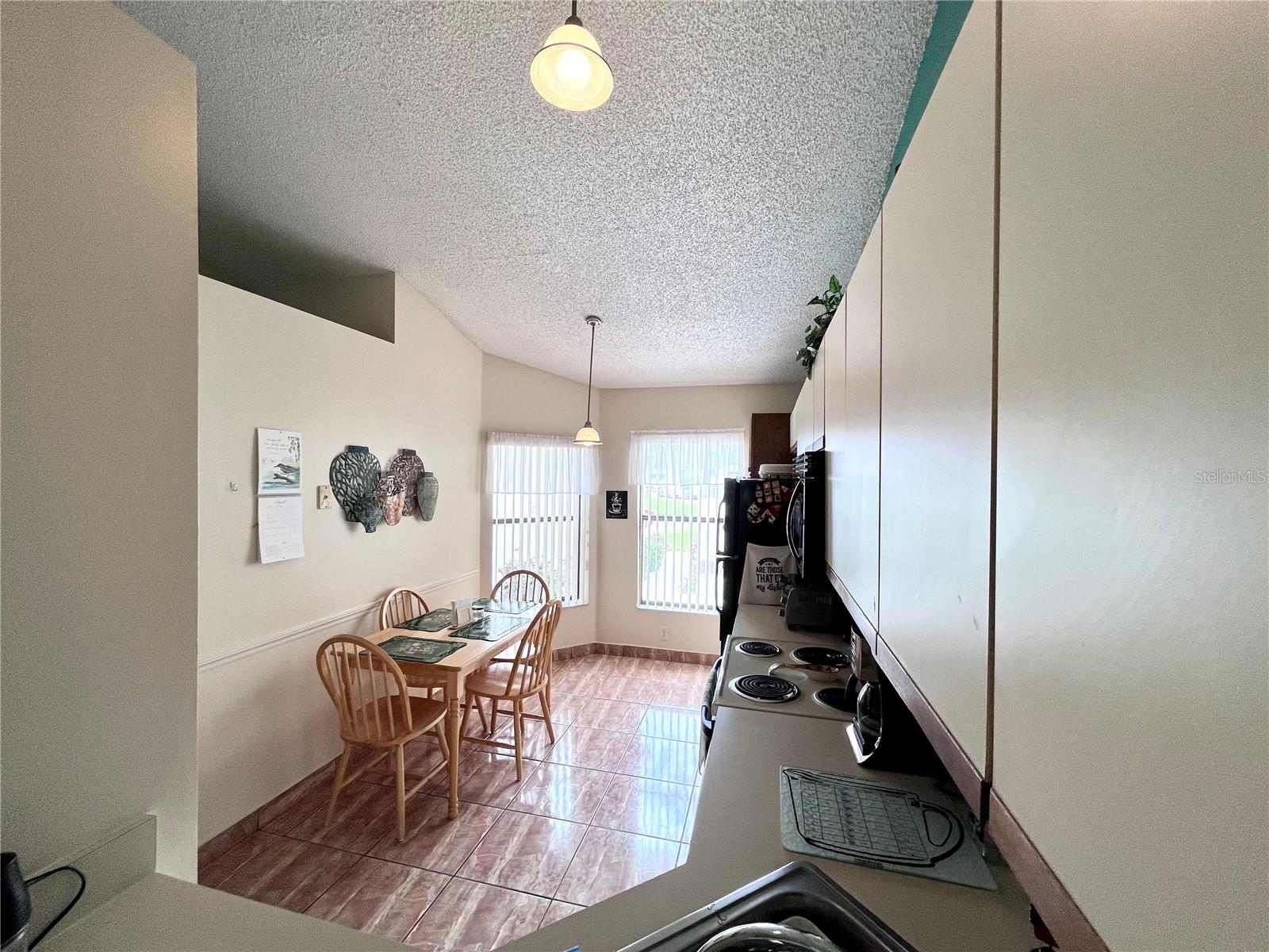 29 LAKEPOINTE CIR, KISSIMMEE, FL, 34743