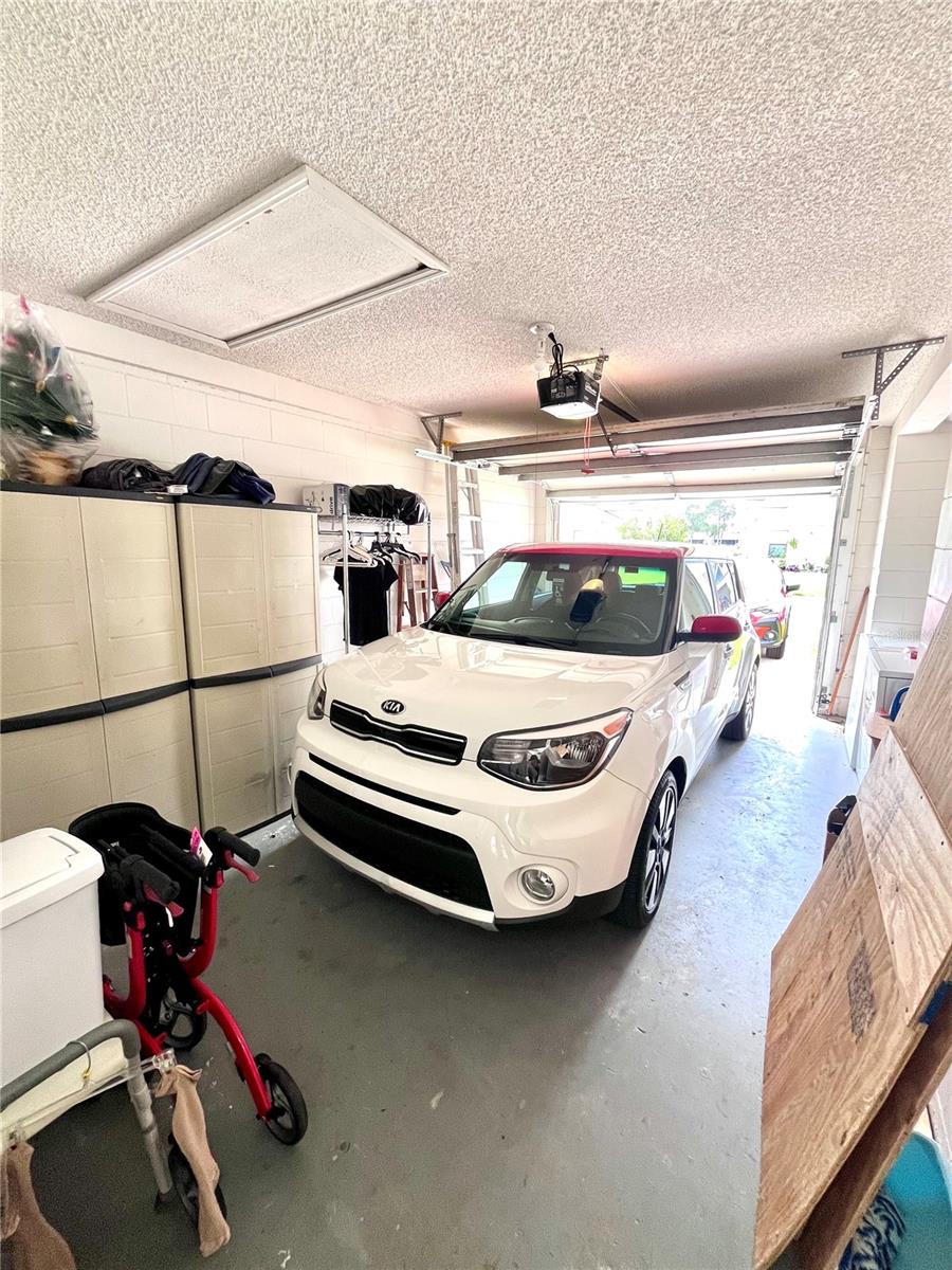 29 LAKEPOINTE CIR, KISSIMMEE, FL, 34743