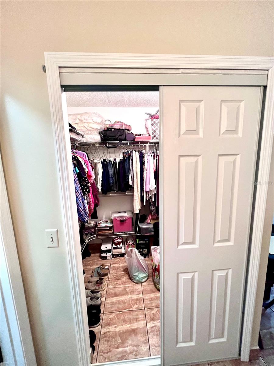 29 LAKEPOINTE CIR, KISSIMMEE, FL, 34743