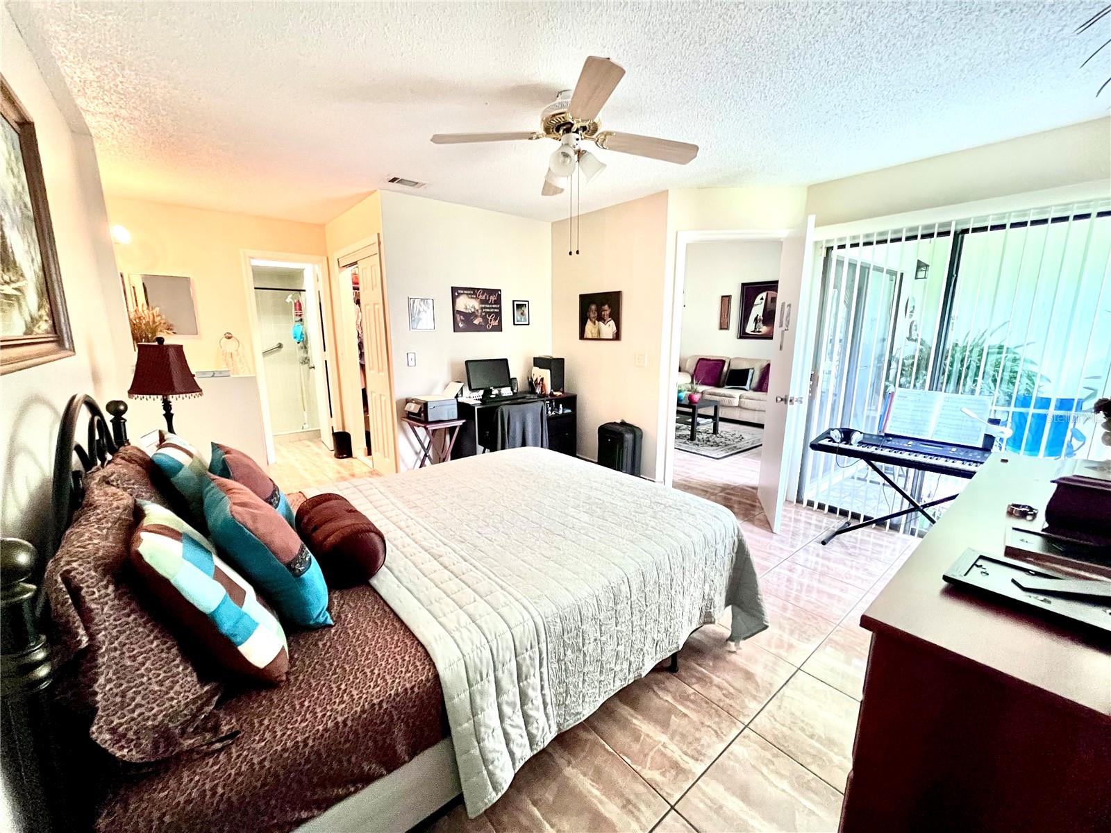 29 LAKEPOINTE CIR, KISSIMMEE, FL, 34743