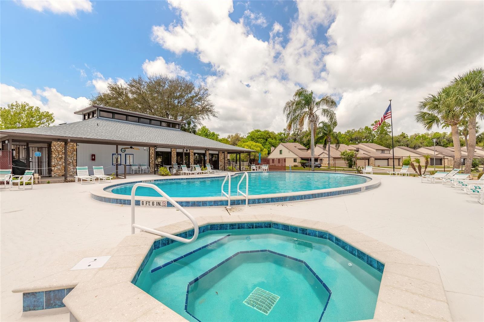 2212 DEERWOOD DR, NEW SMYRNA BEACH, FL, 32168