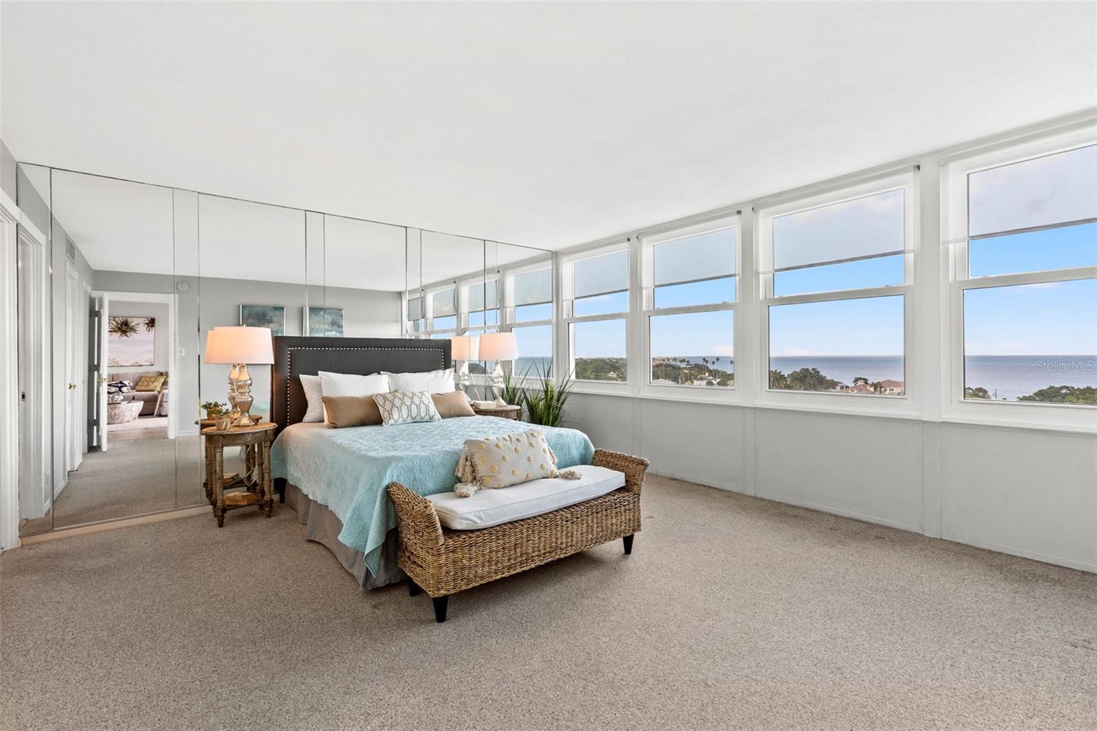 1365 SNELL ISLE BLVD NE #8D, ST PETERSBURG, FL, 33704