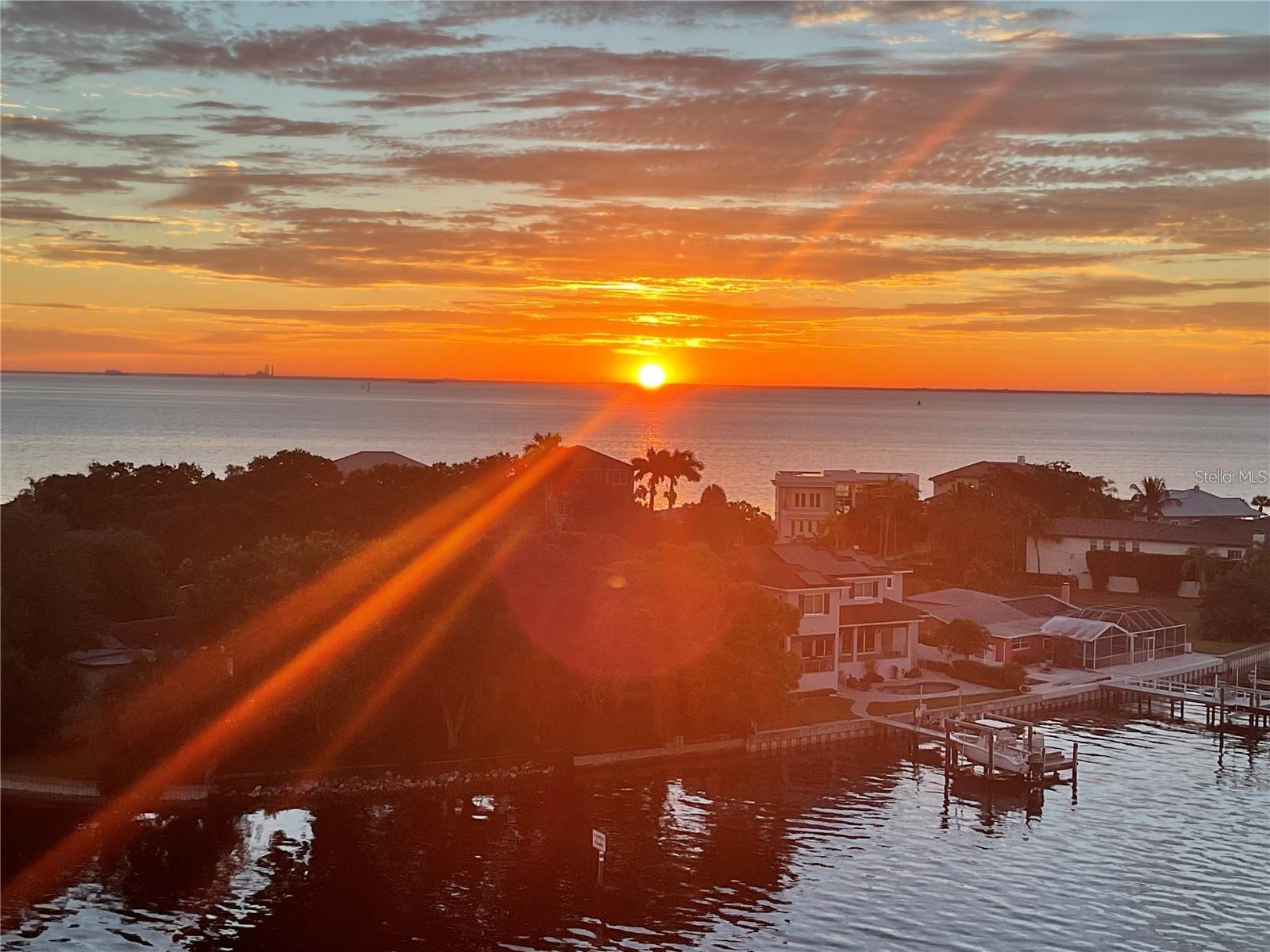 1365 SNELL ISLE BLVD NE #8D, ST PETERSBURG, FL, 33704