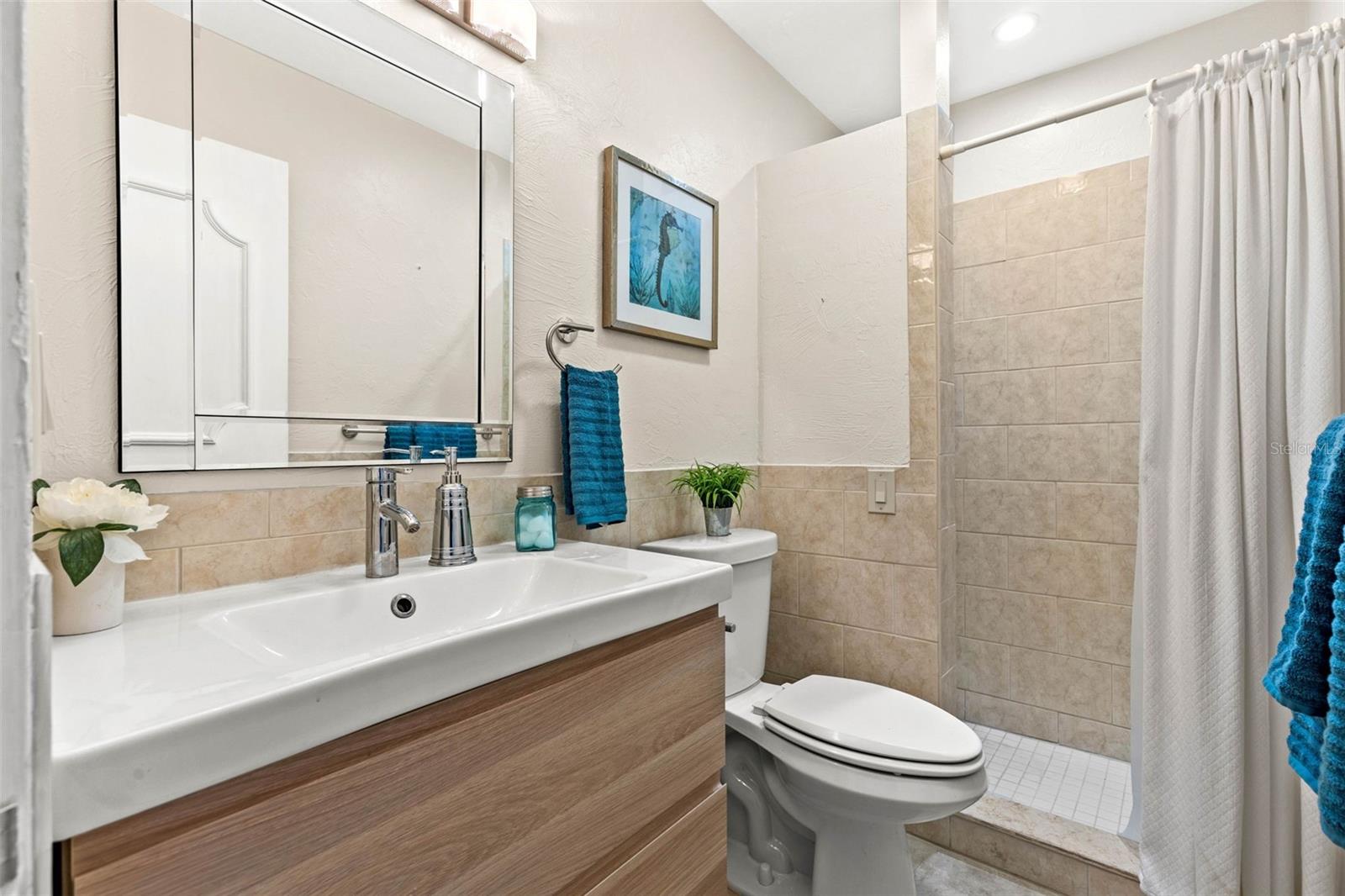 1365 SNELL ISLE BLVD NE #8D, ST PETERSBURG, FL, 33704