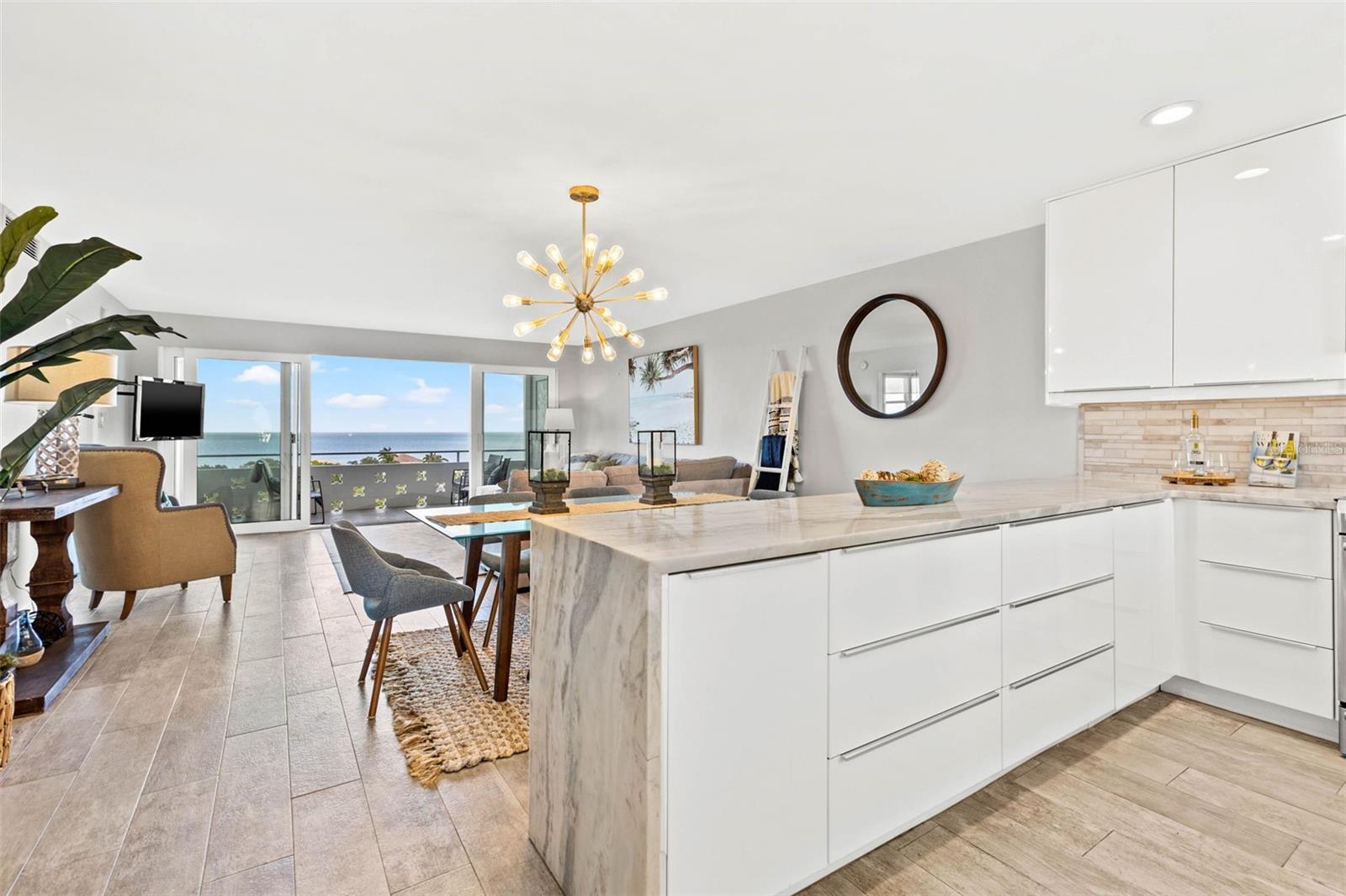 1365 SNELL ISLE BLVD NE #8D, ST PETERSBURG, FL, 33704