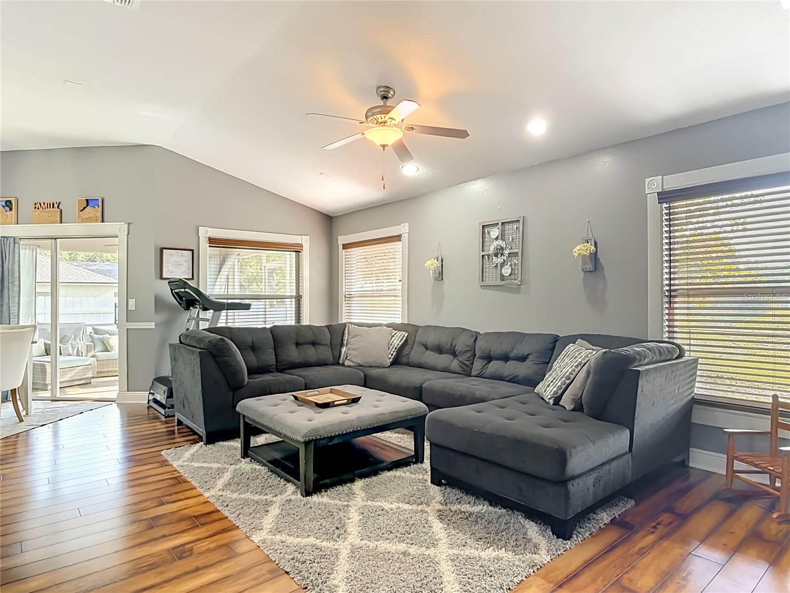 1935 E ANCHOR DR, DELTONA, FL, 32725