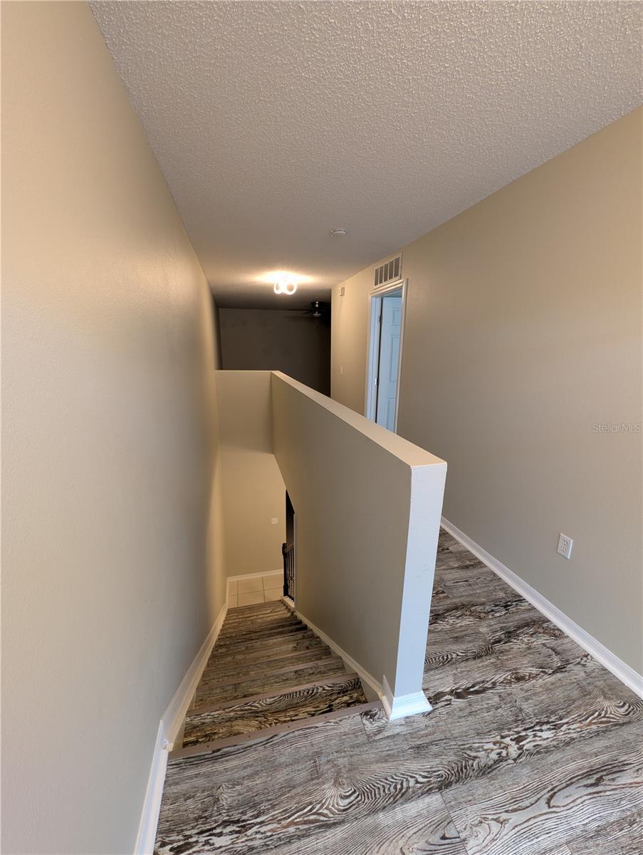 4630 ASHBURN SQUARE DR, TAMPA, FL, 33610