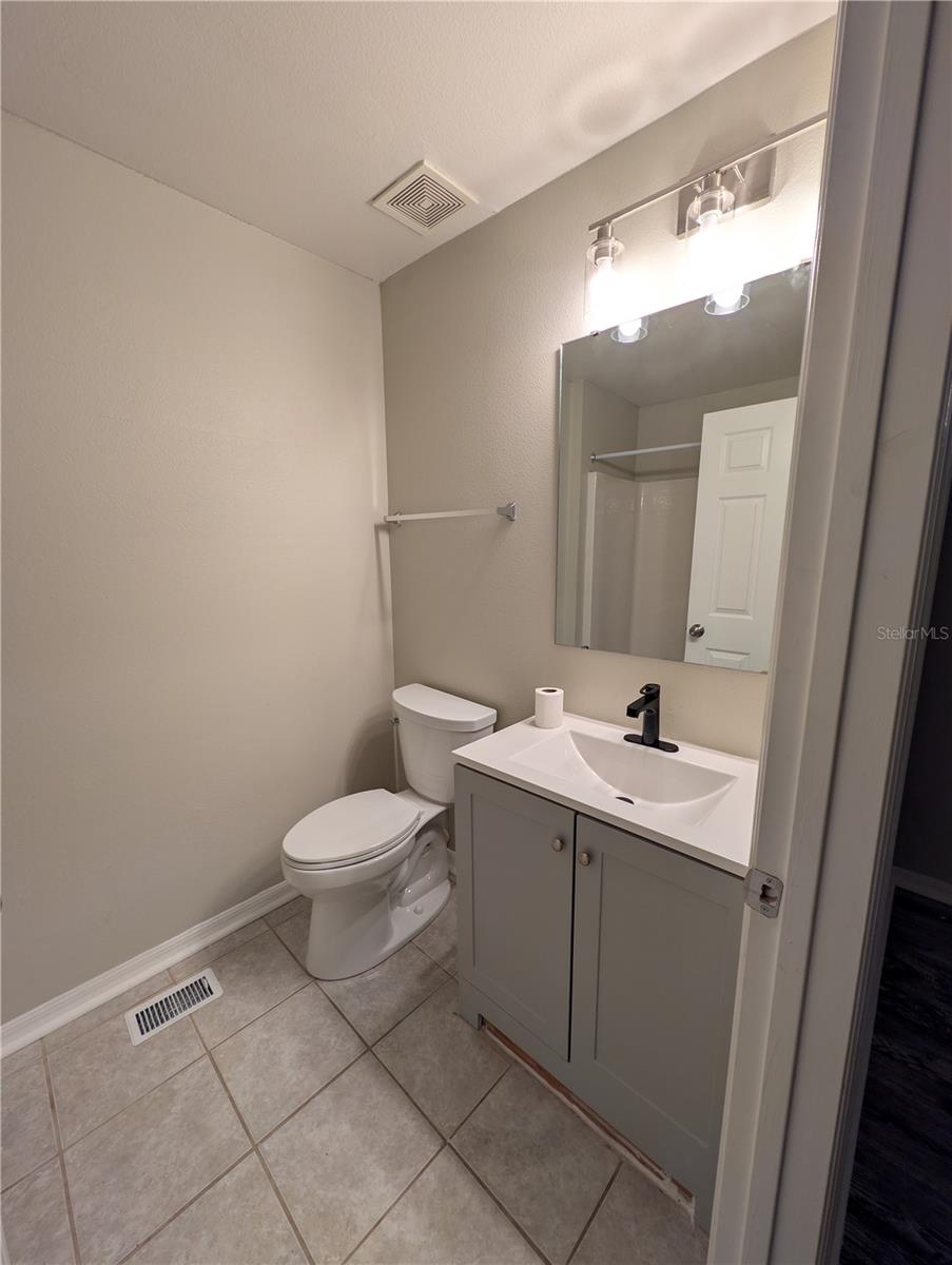 4630 ASHBURN SQUARE DR, TAMPA, FL, 33610