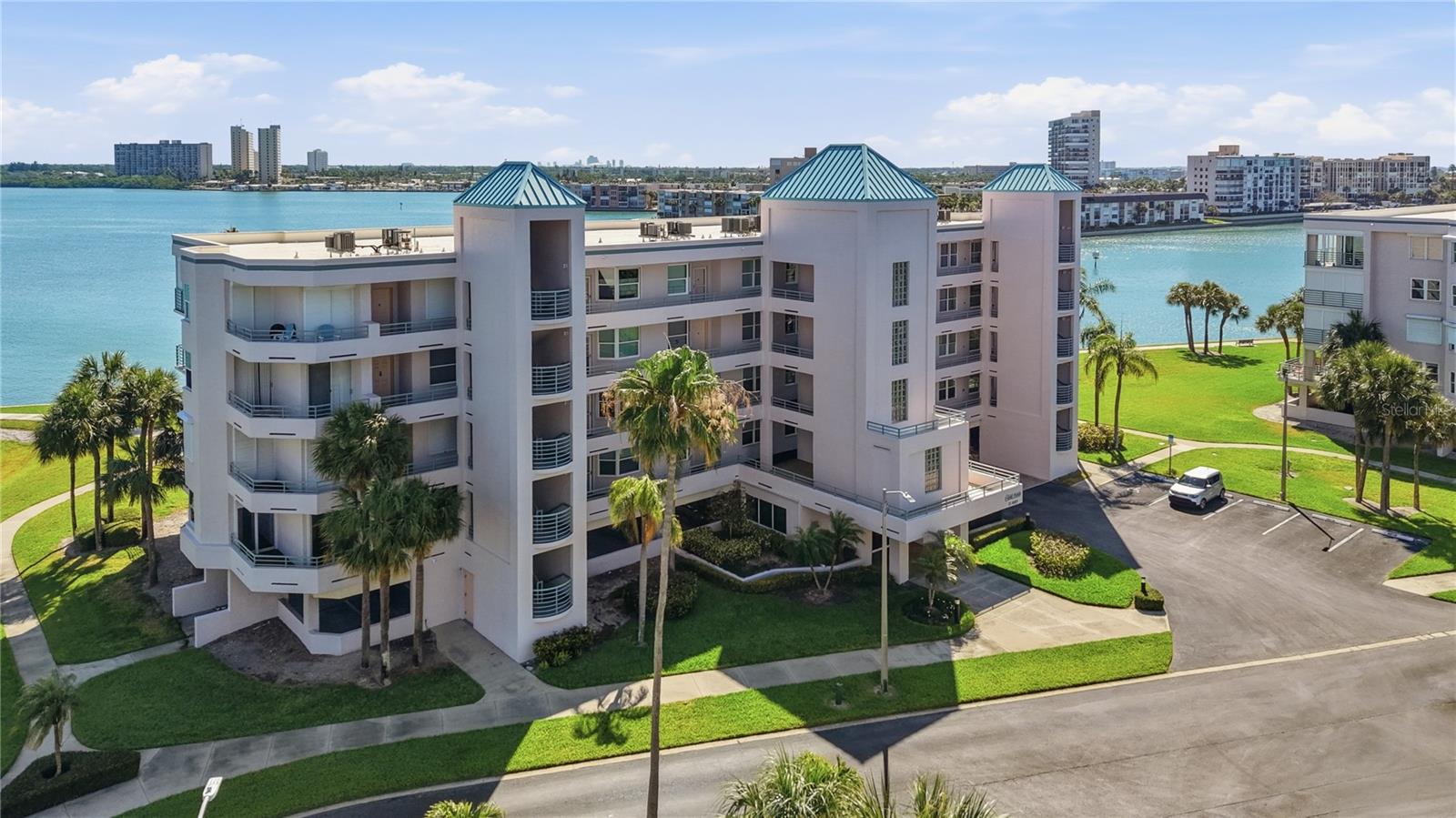 8021 SAILBOAT KEY BLVD S #302, ST PETE BEACH, FL, 33707