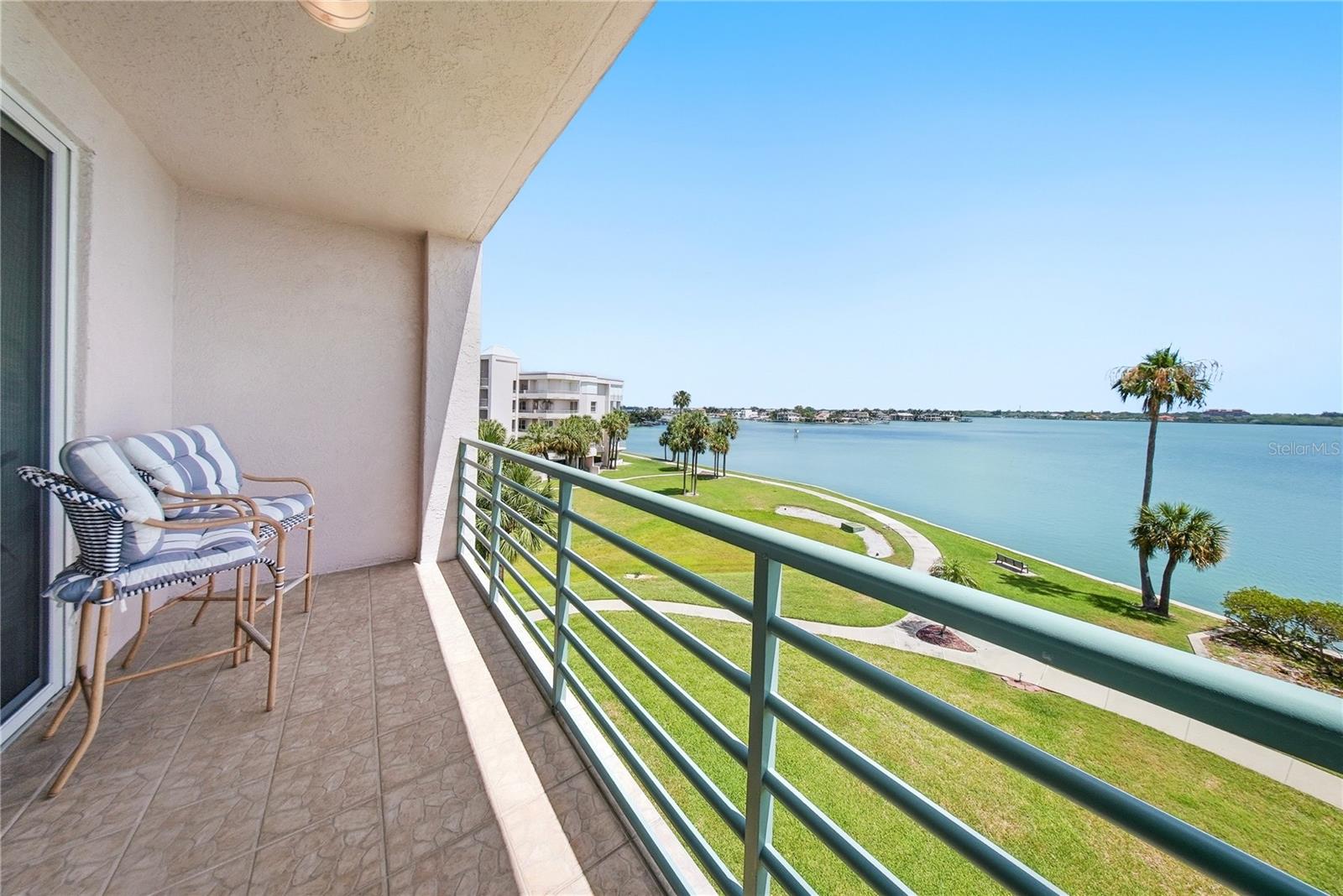 8021 SAILBOAT KEY BLVD S #302, ST PETE BEACH, FL, 33707