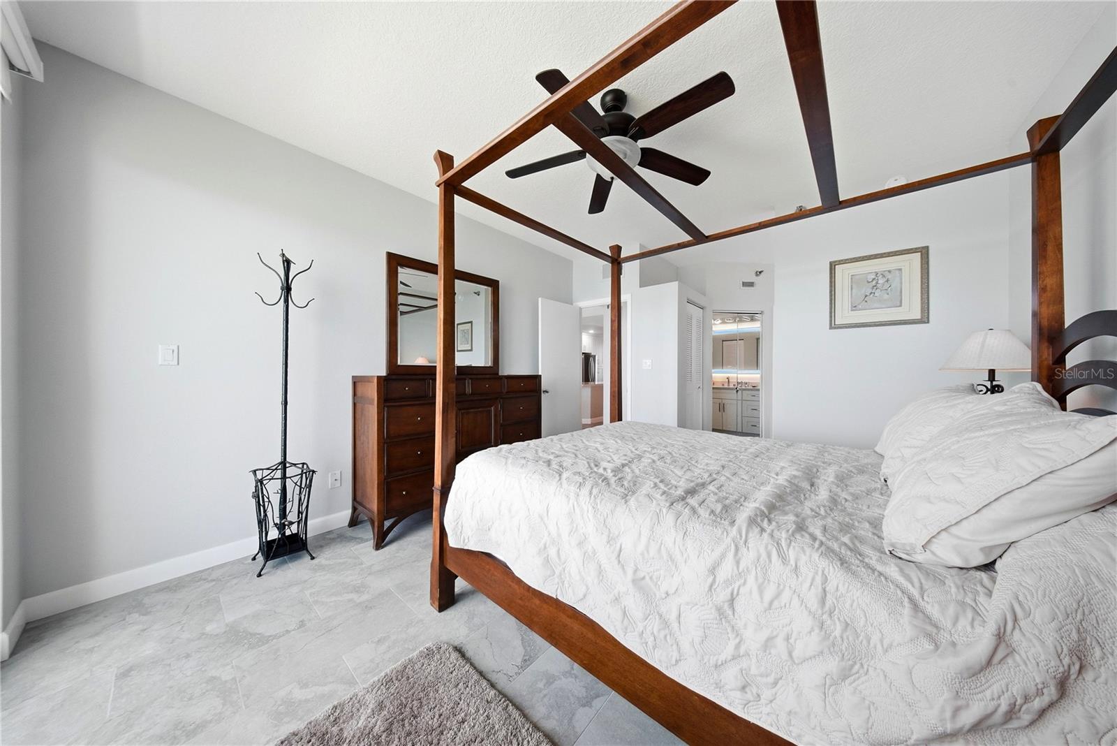 8021 SAILBOAT KEY BLVD S #302, ST PETE BEACH, FL, 33707