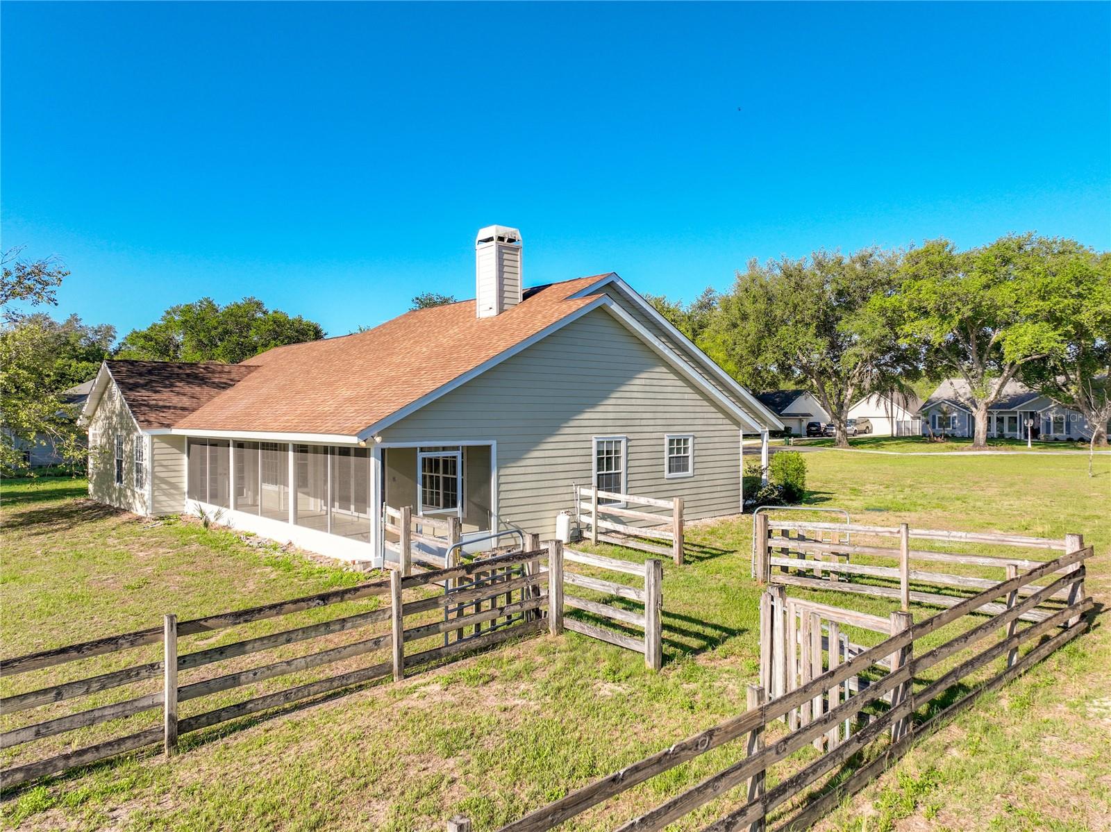 32936 SCENIC HILLS DR, MOUNT DORA, FL, 32757
