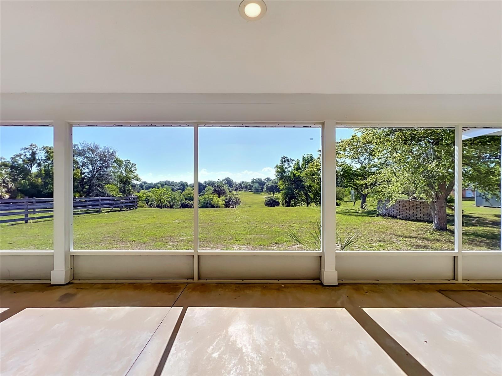 32936 SCENIC HILLS DR, MOUNT DORA, FL, 32757