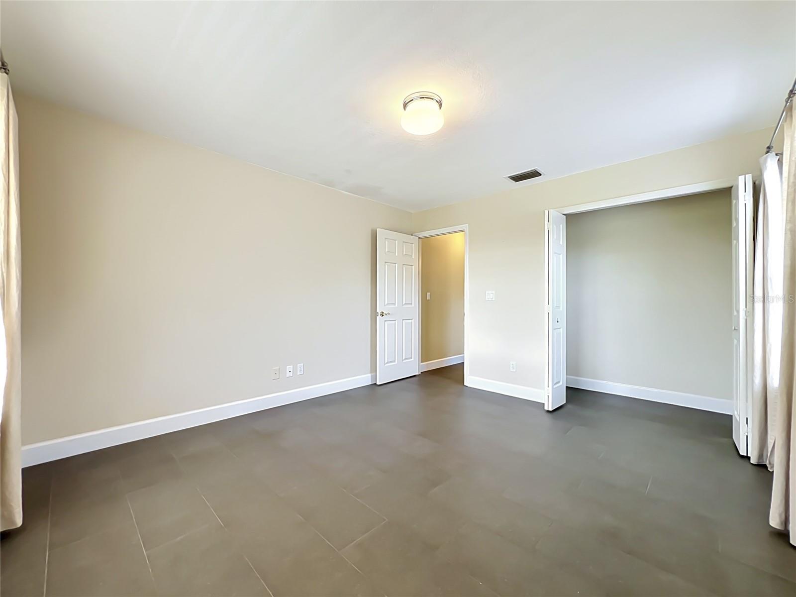 32936 SCENIC HILLS DR, MOUNT DORA, FL, 32757