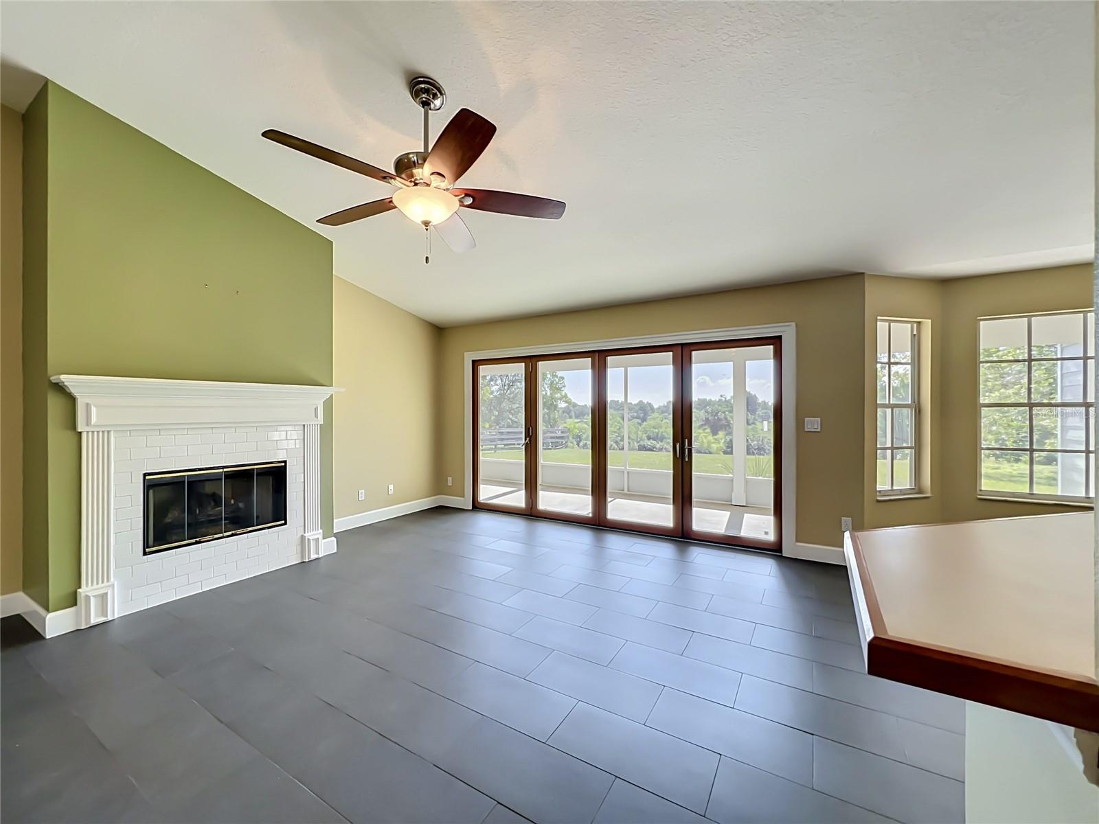 32936 SCENIC HILLS DR, MOUNT DORA, FL, 32757