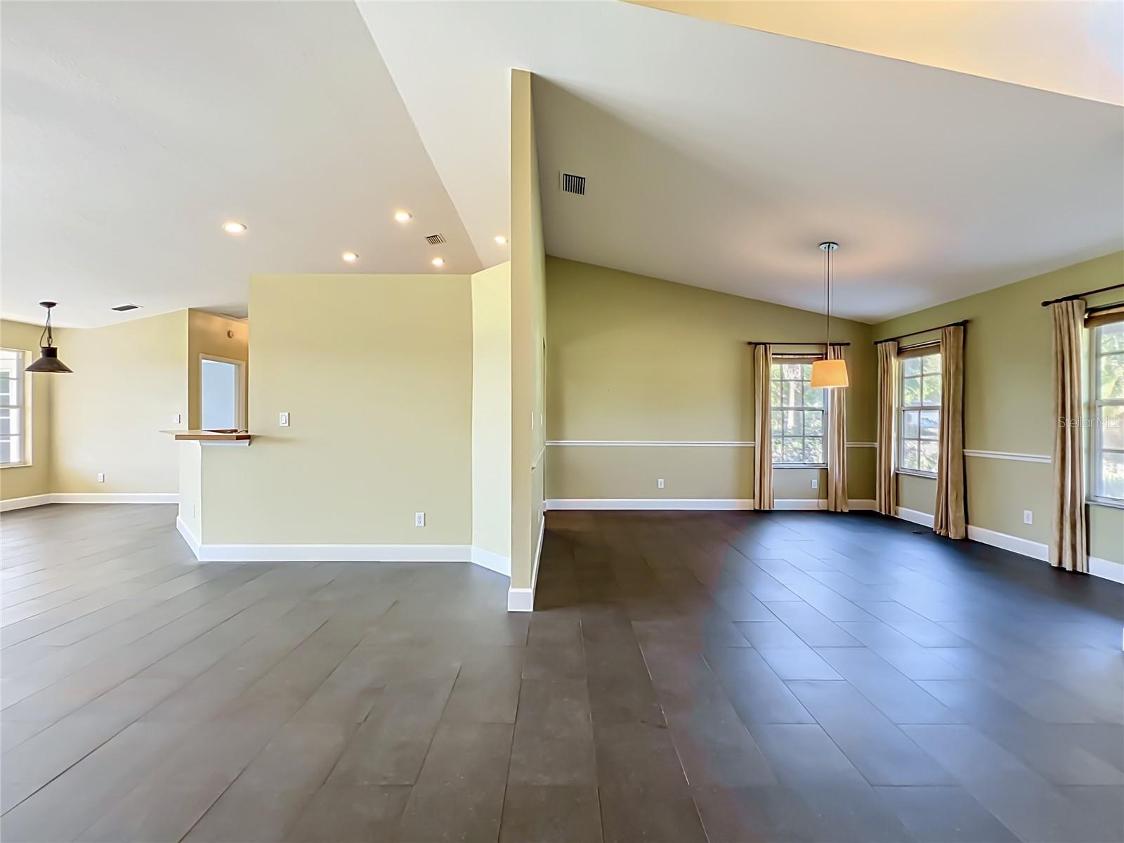 32936 SCENIC HILLS DR, MOUNT DORA, FL, 32757
