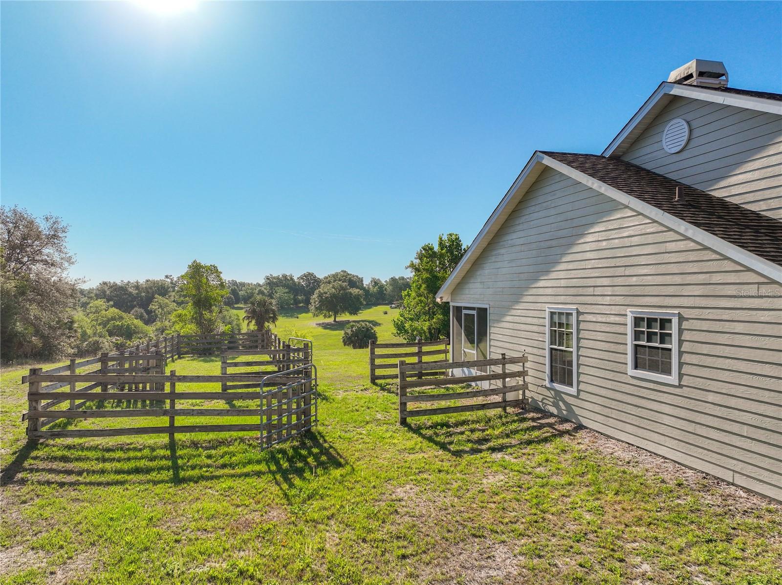 32936 SCENIC HILLS DR, MOUNT DORA, FL, 32757