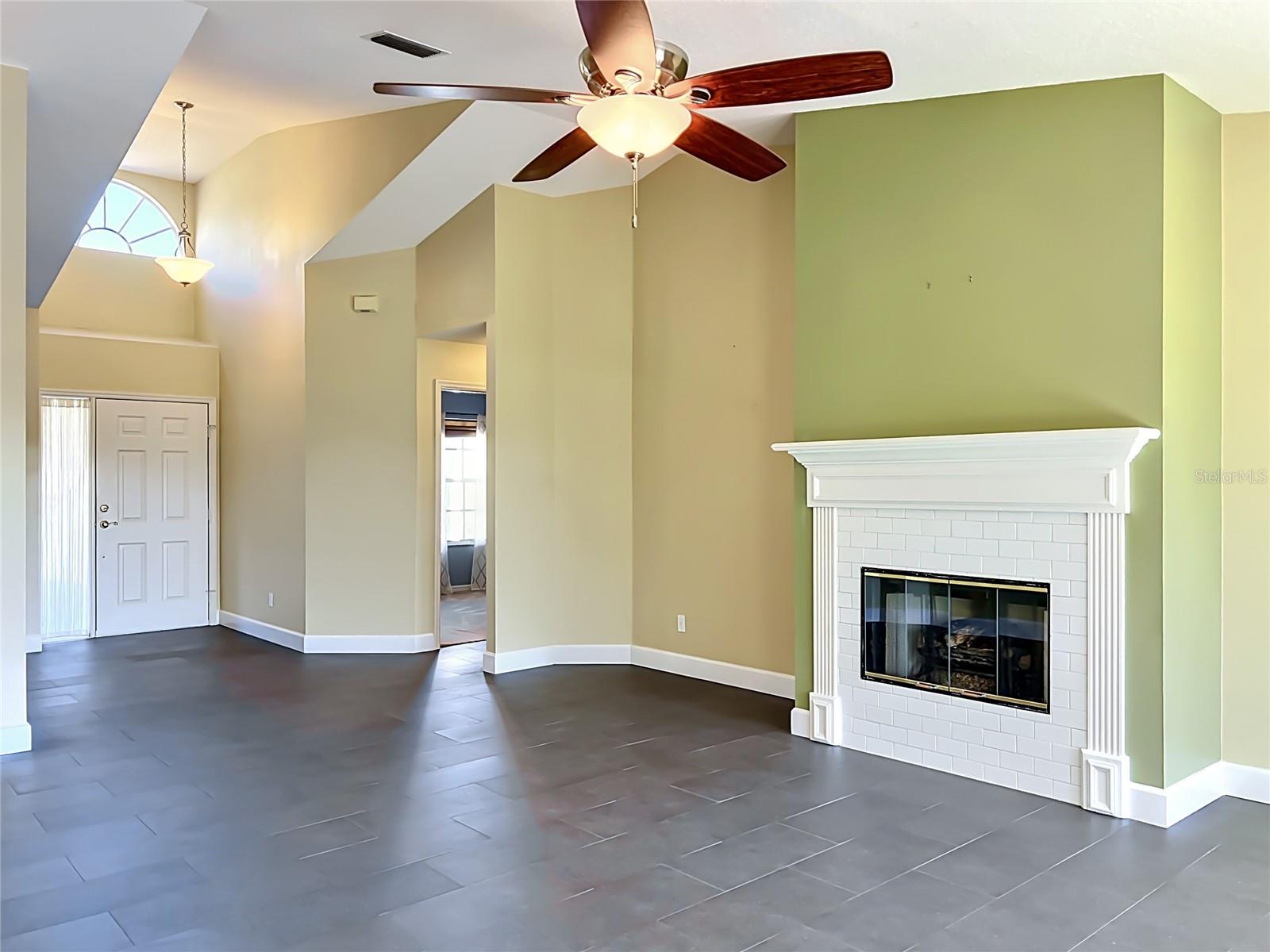 32936 SCENIC HILLS DR, MOUNT DORA, FL, 32757