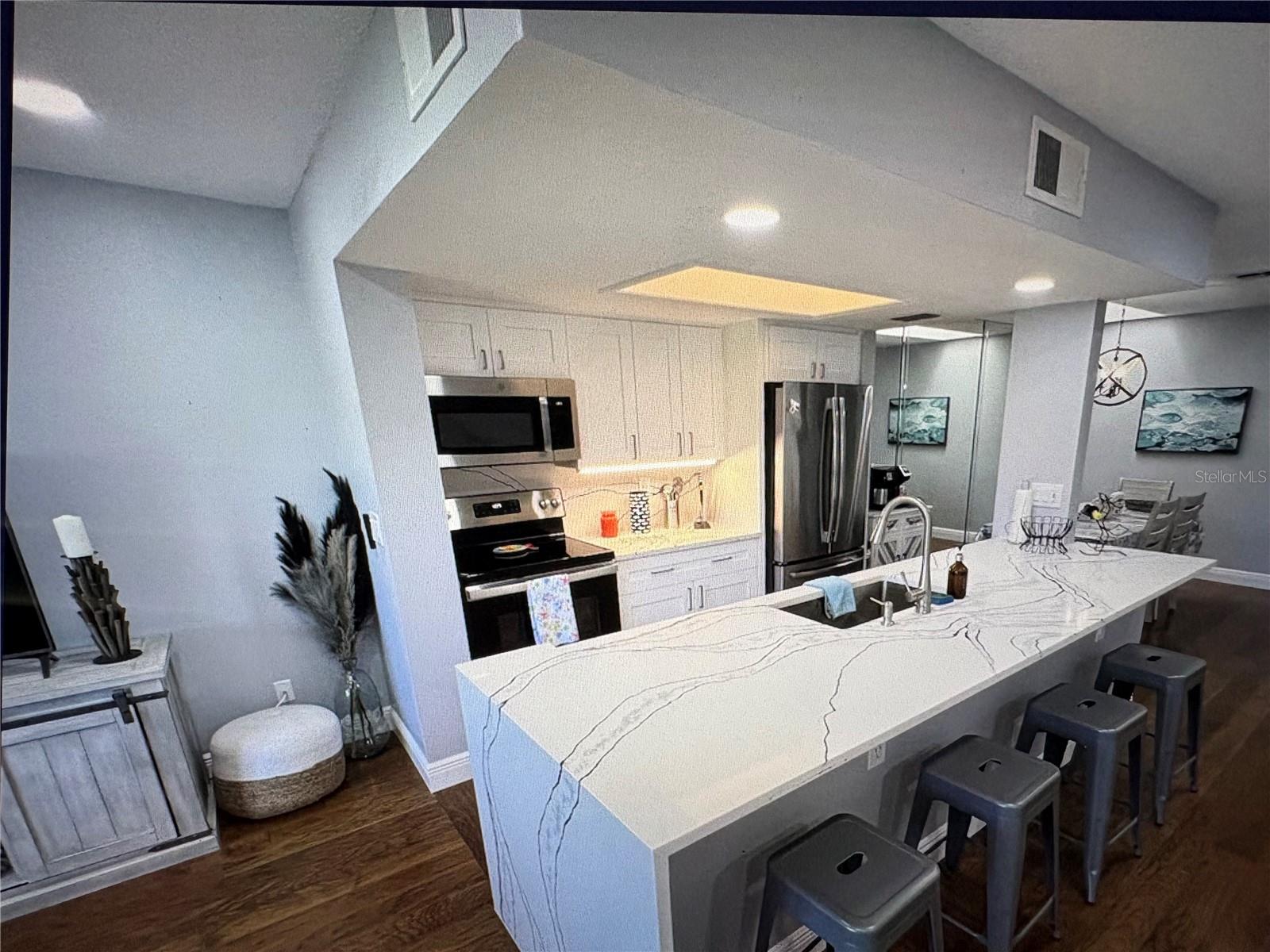 629 GARLAND CIR, INDIAN ROCKS BEACH, FL, 33785