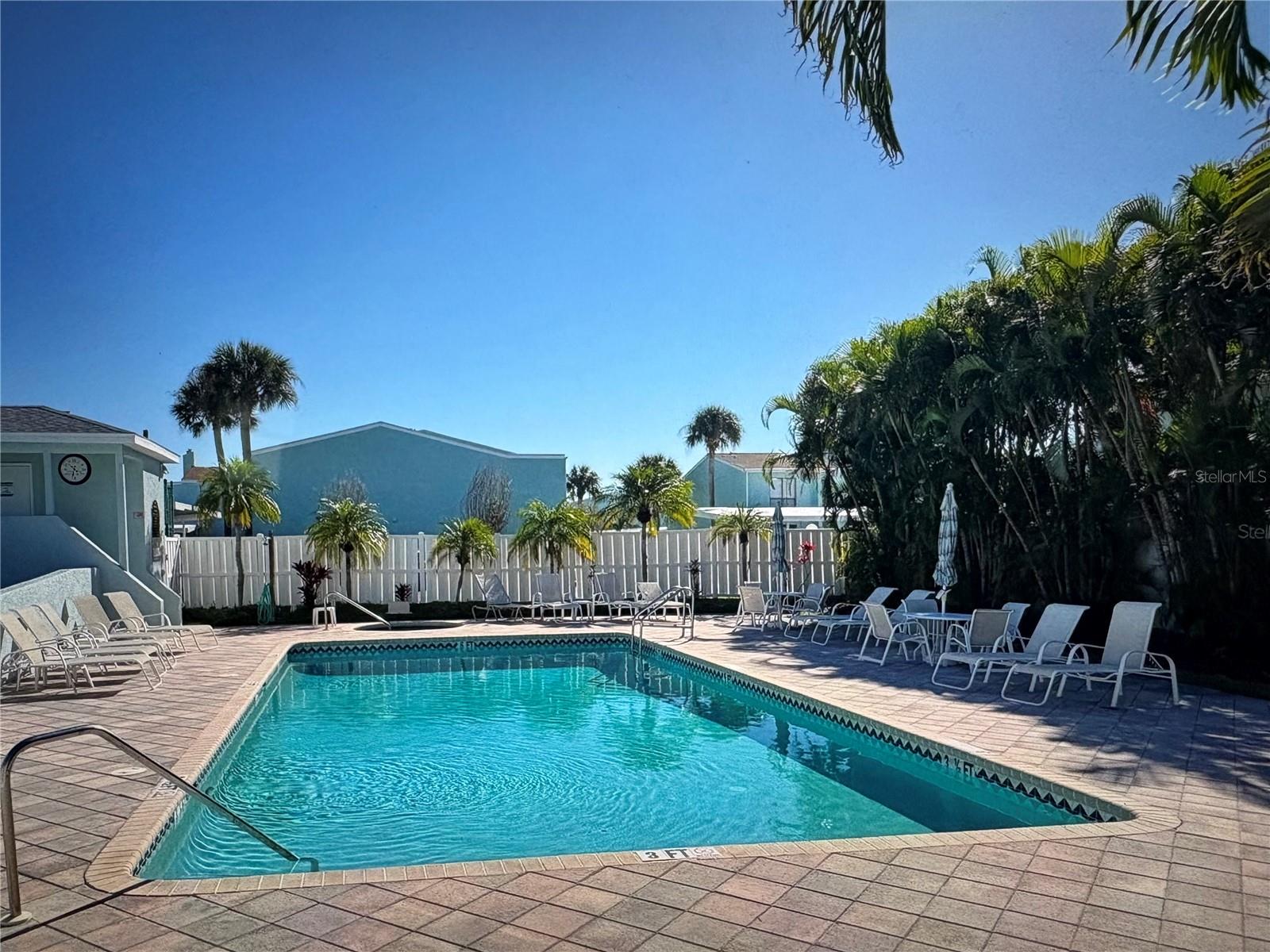 629 GARLAND CIR, INDIAN ROCKS BEACH, FL, 33785