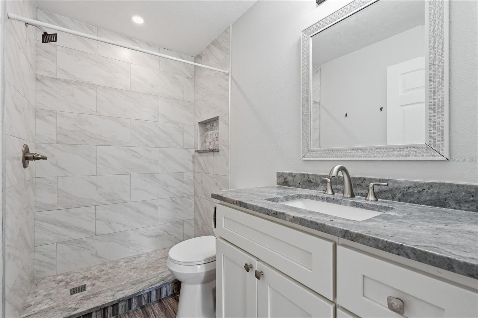 4907 BRADFORD LN, TAMPA, FL, 33624