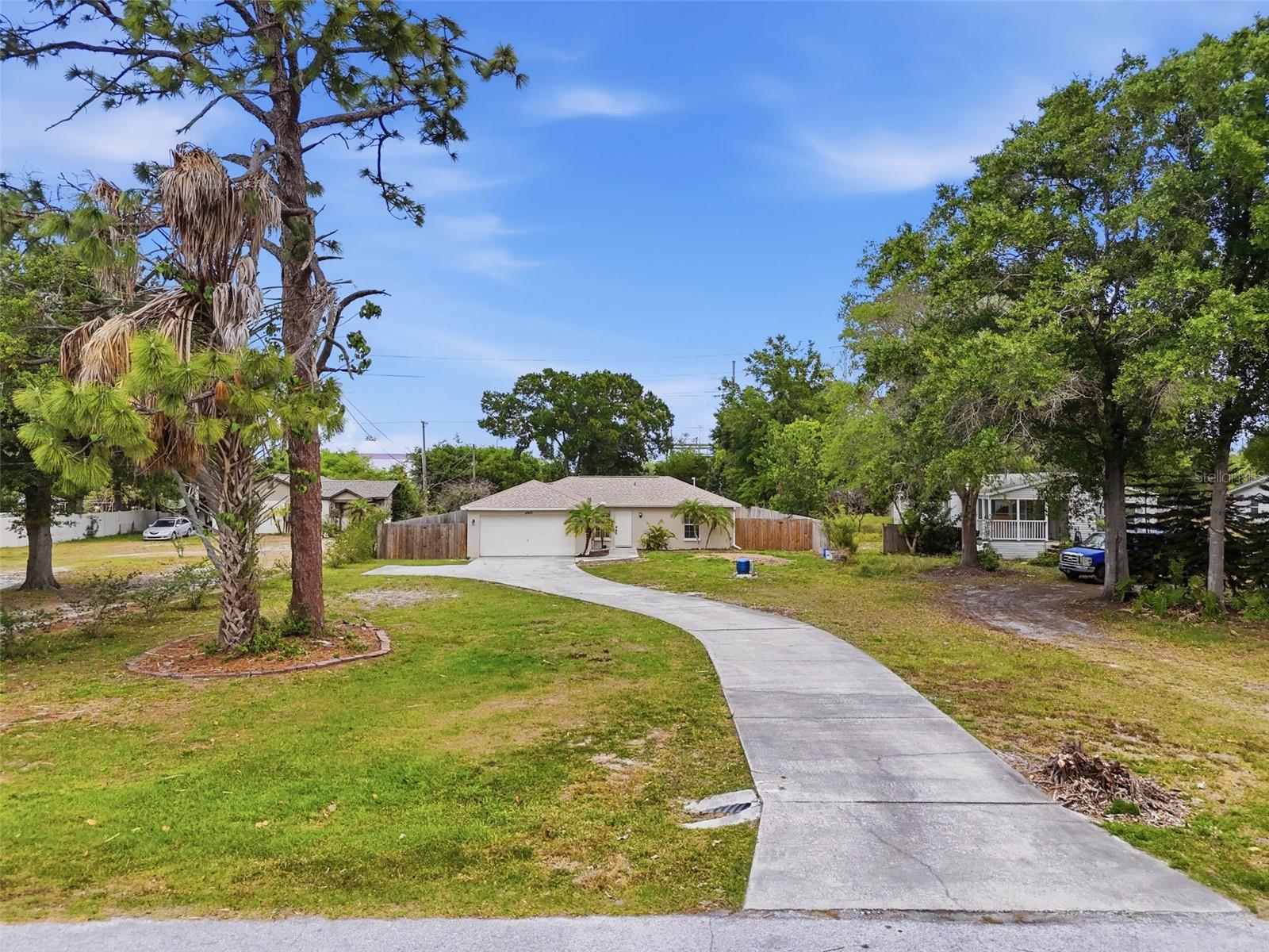 4907 BRADFORD LN, TAMPA, FL, 33624