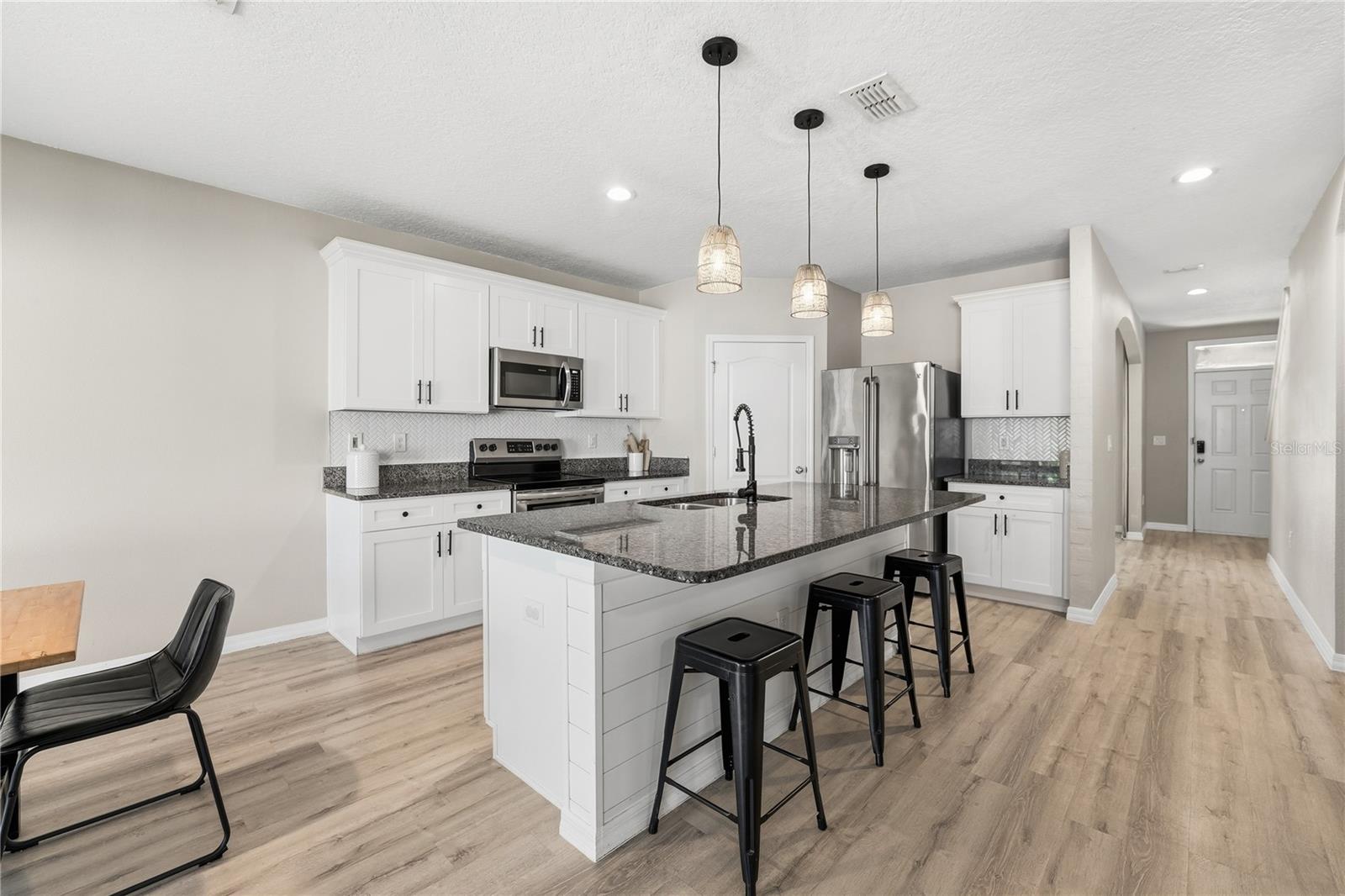 1895 GREEN DRAGON DR, ST CLOUD, FL, 34771