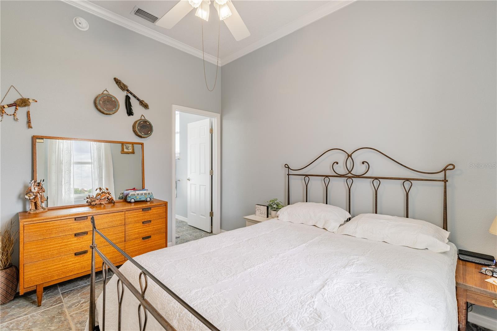 25101 TURKEY LAKE RD, HOWEY IN THE HILLS, FL, 34737