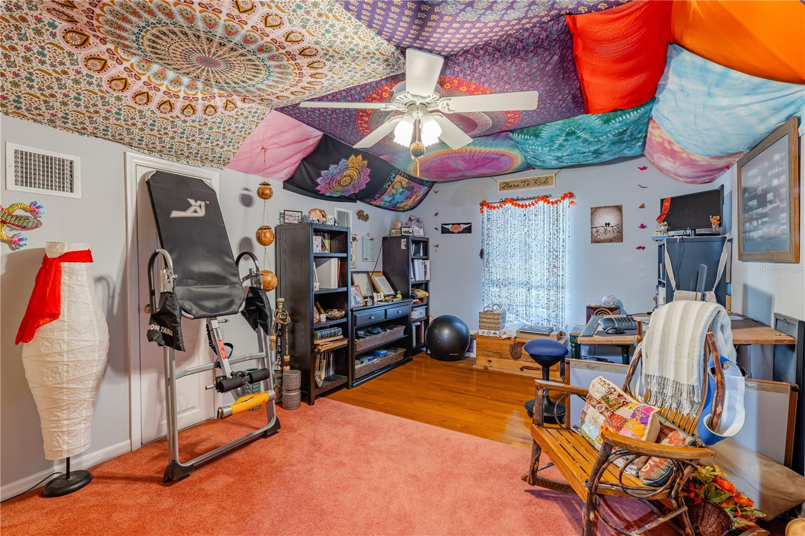 25101 TURKEY LAKE RD, HOWEY IN THE HILLS, FL, 34737