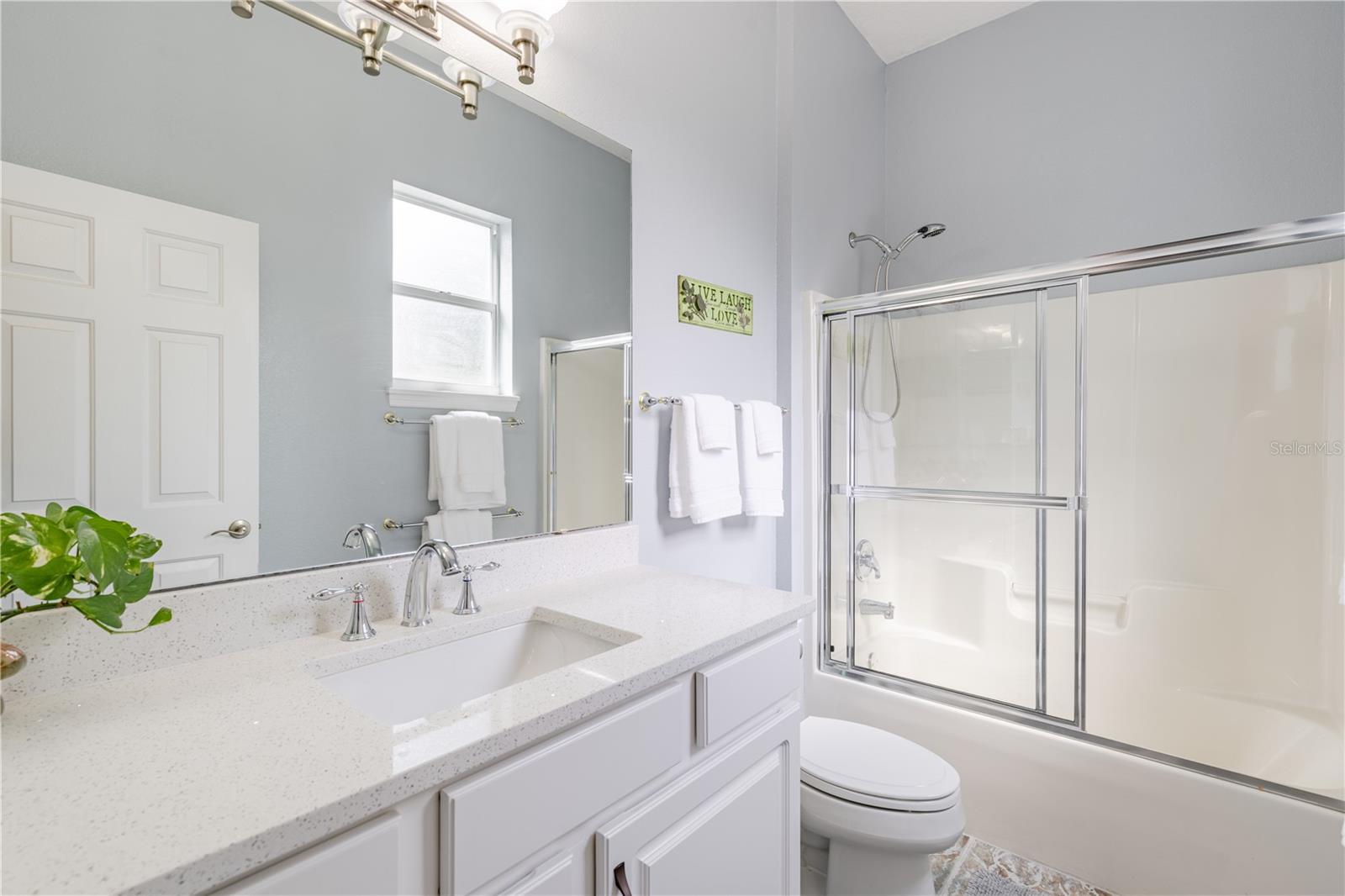 25101 TURKEY LAKE RD, HOWEY IN THE HILLS, FL, 34737