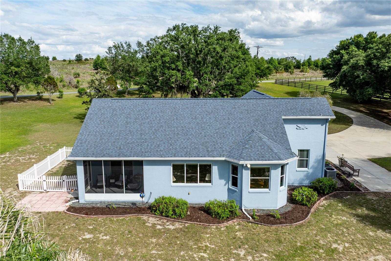 25101 TURKEY LAKE RD, HOWEY IN THE HILLS, FL, 34737