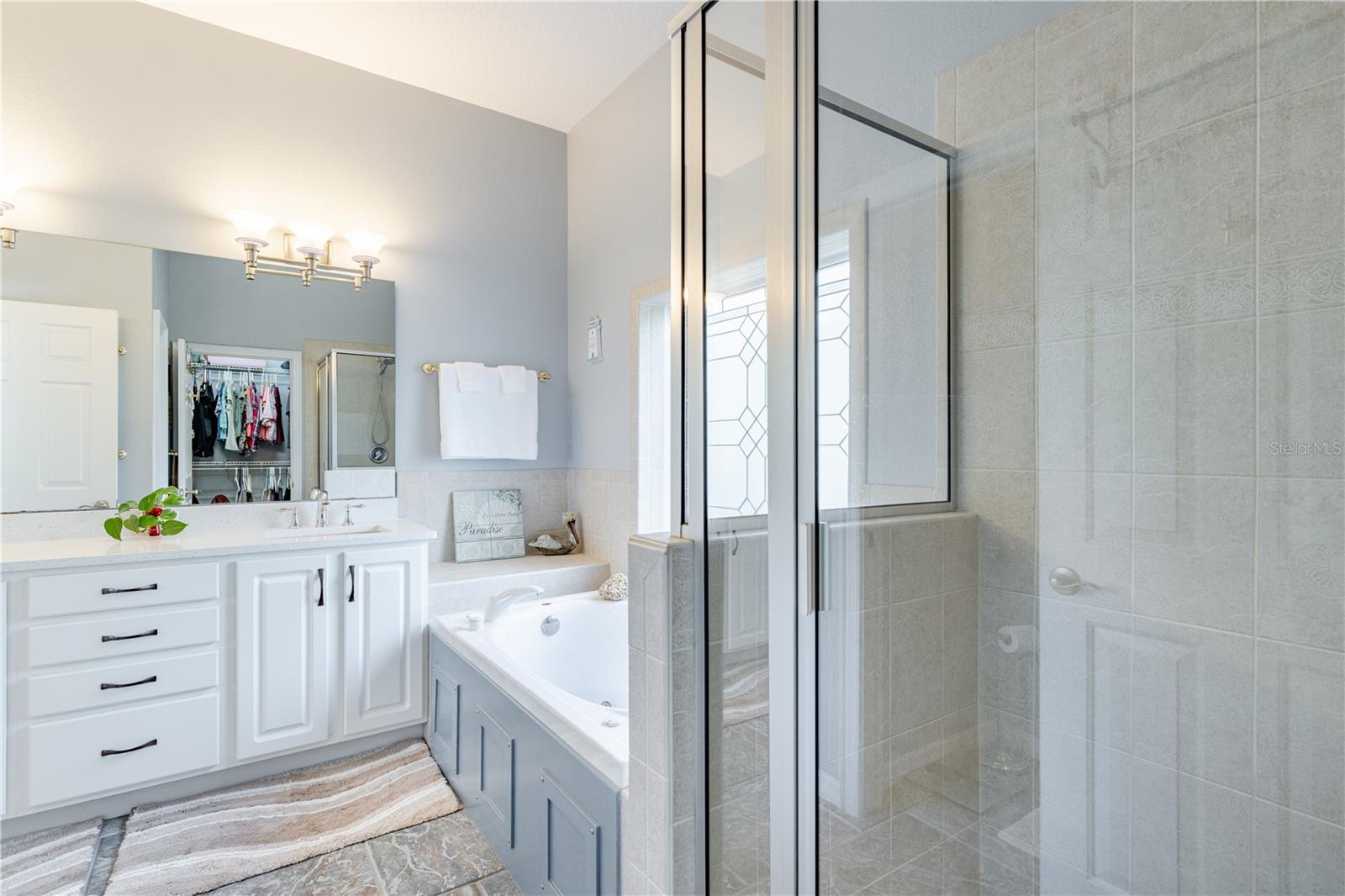 25101 TURKEY LAKE RD, HOWEY IN THE HILLS, FL, 34737