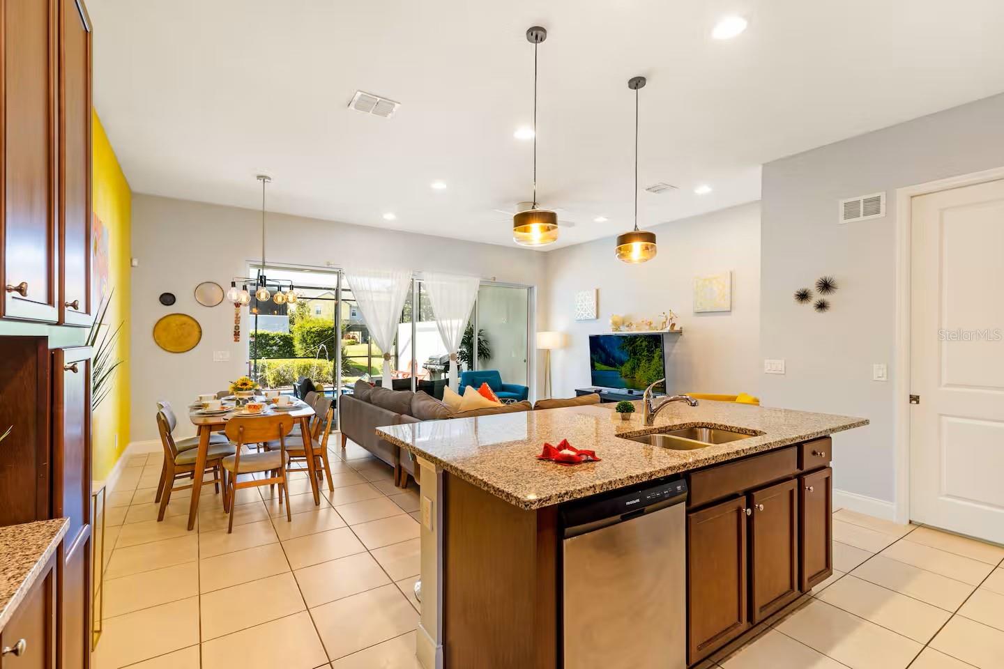 313 CAPTIVA DR, DAVENPORT, FL, 33896