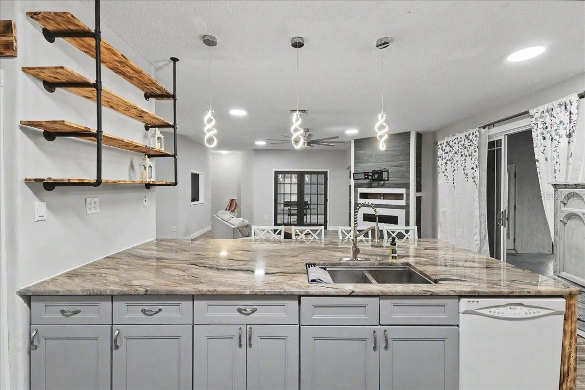 1830 ORANGE TREE DR, EDGEWATER, FL, 32132