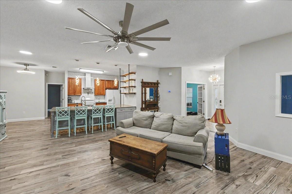 1830 ORANGE TREE DR, EDGEWATER, FL, 32132