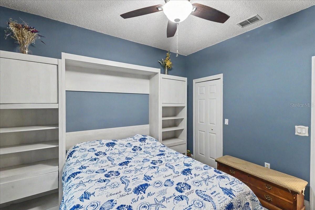 1830 ORANGE TREE DR, EDGEWATER, FL, 32132