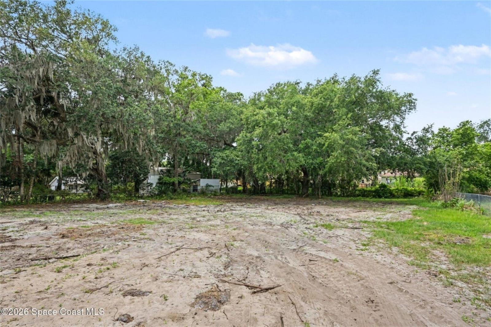 2678 PINE AVE, MIMS, FL, 32754