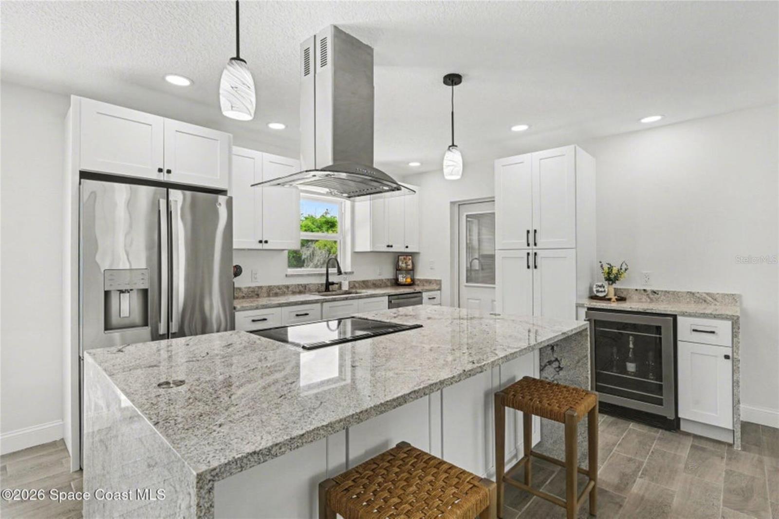 2678 PINE AVE, MIMS, FL, 32754