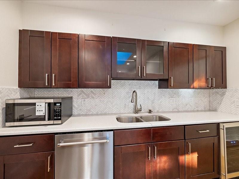 2492 WATERVIEW CT, SARASOTA, FL, 34231